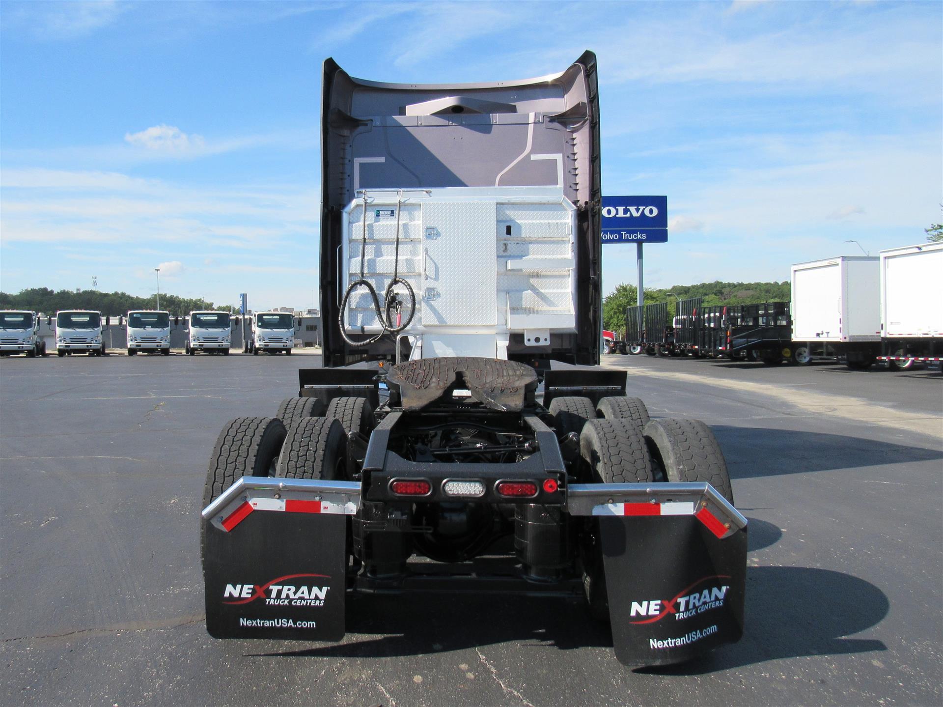2023 Mack Anthem in Kansas City, MO — photo 6