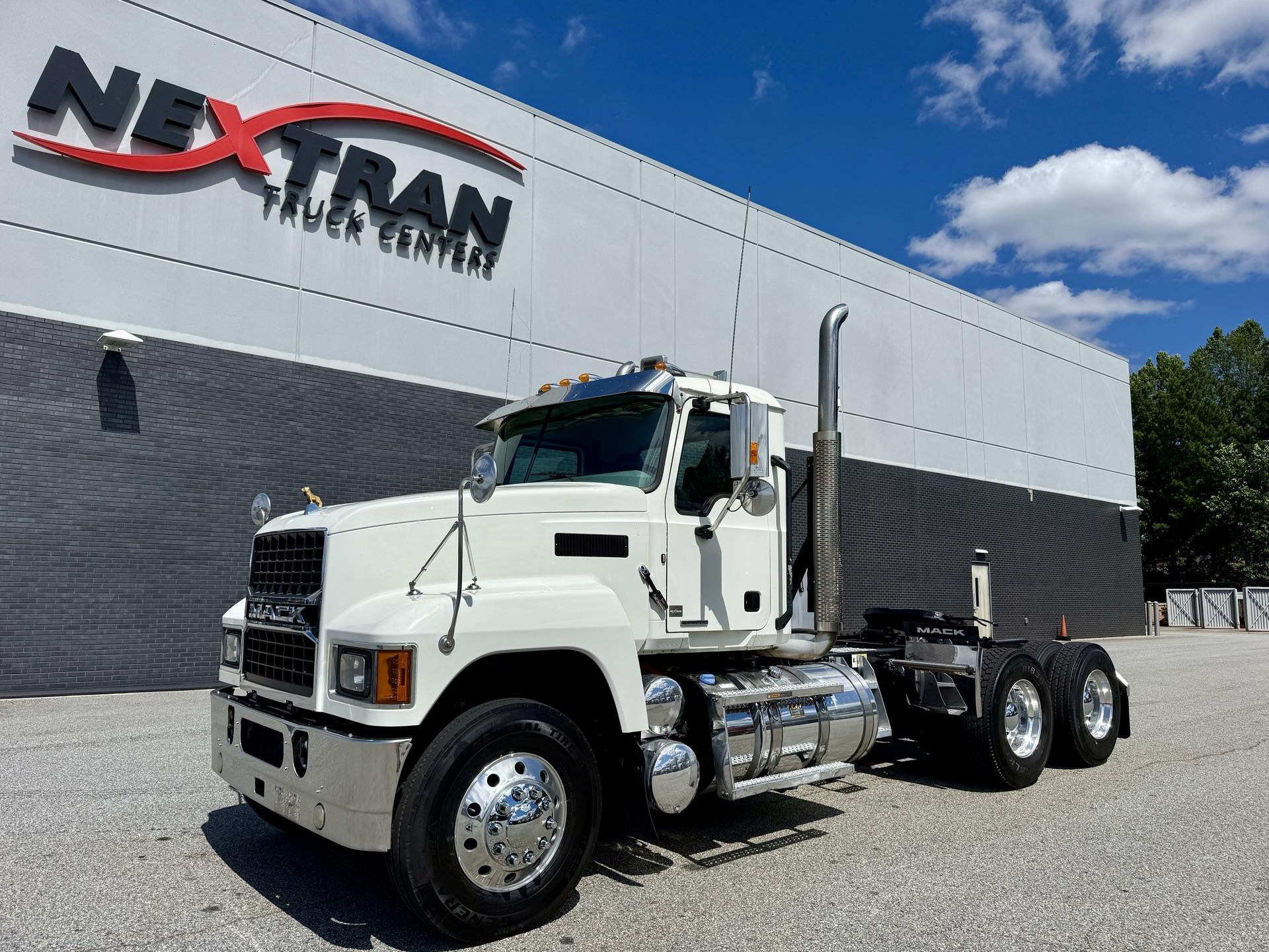 2020 Mack PI64T