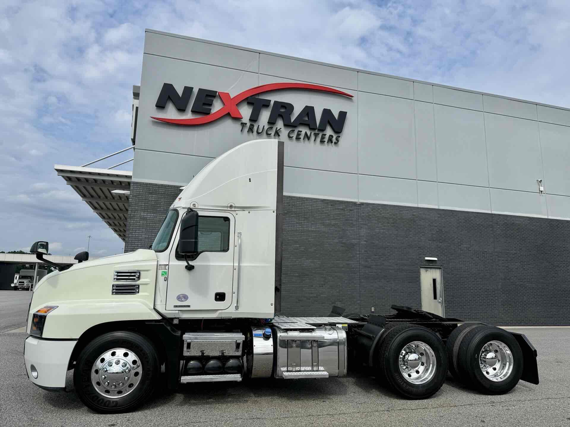2022 Mack Anthem in Duluth, GA — photo 2