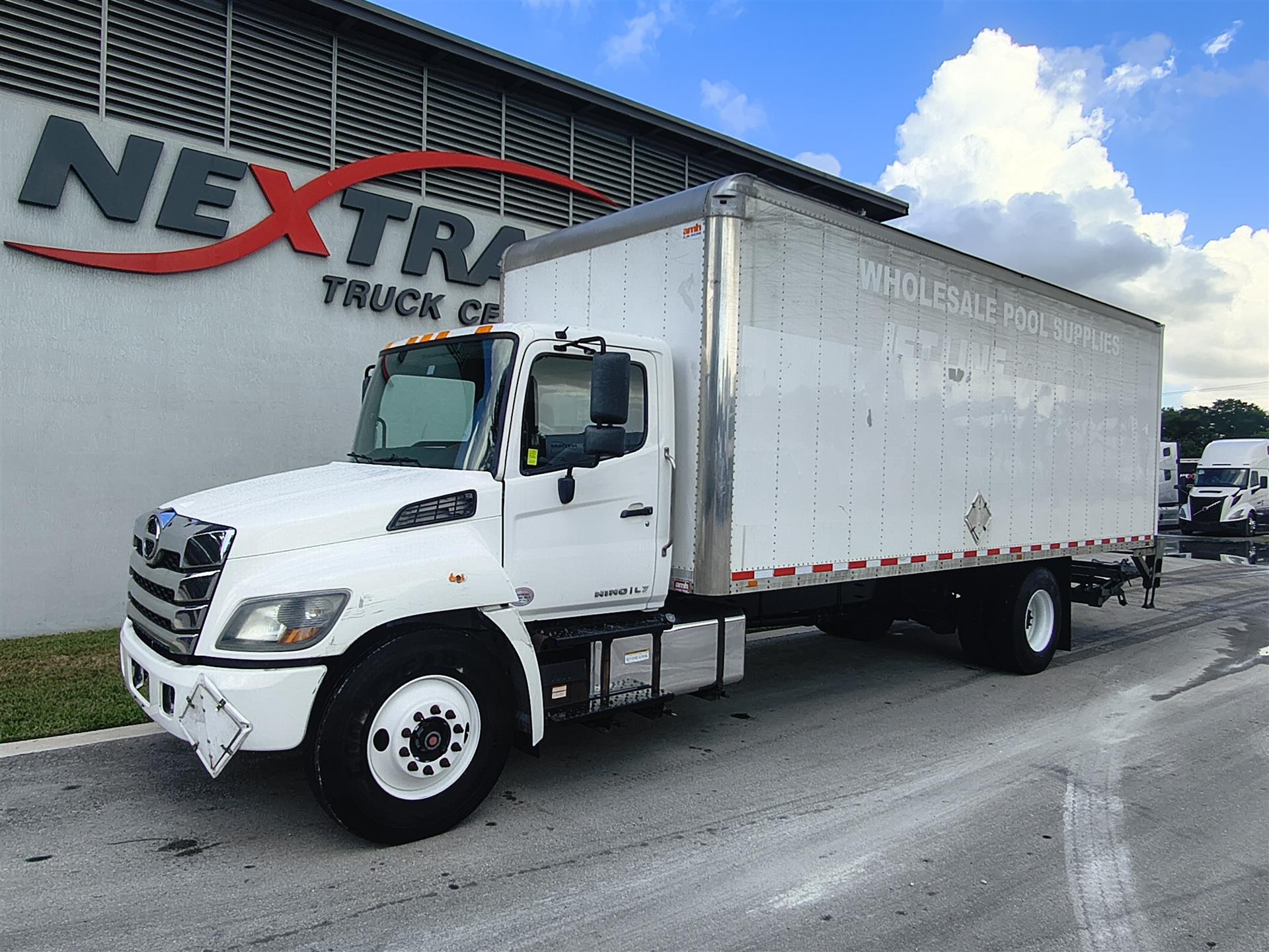 2021 Hino 338