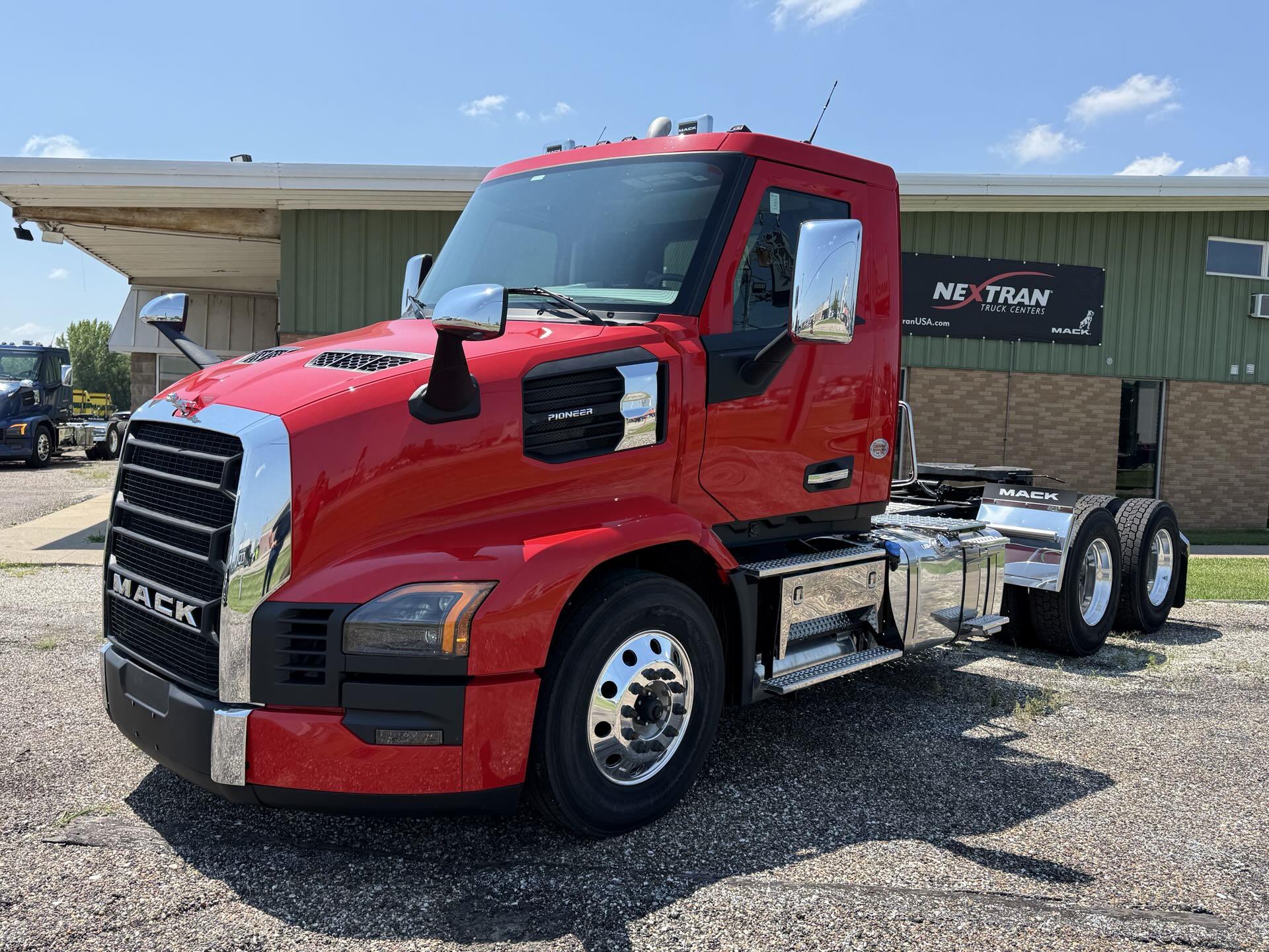 2027 Mack PR64T