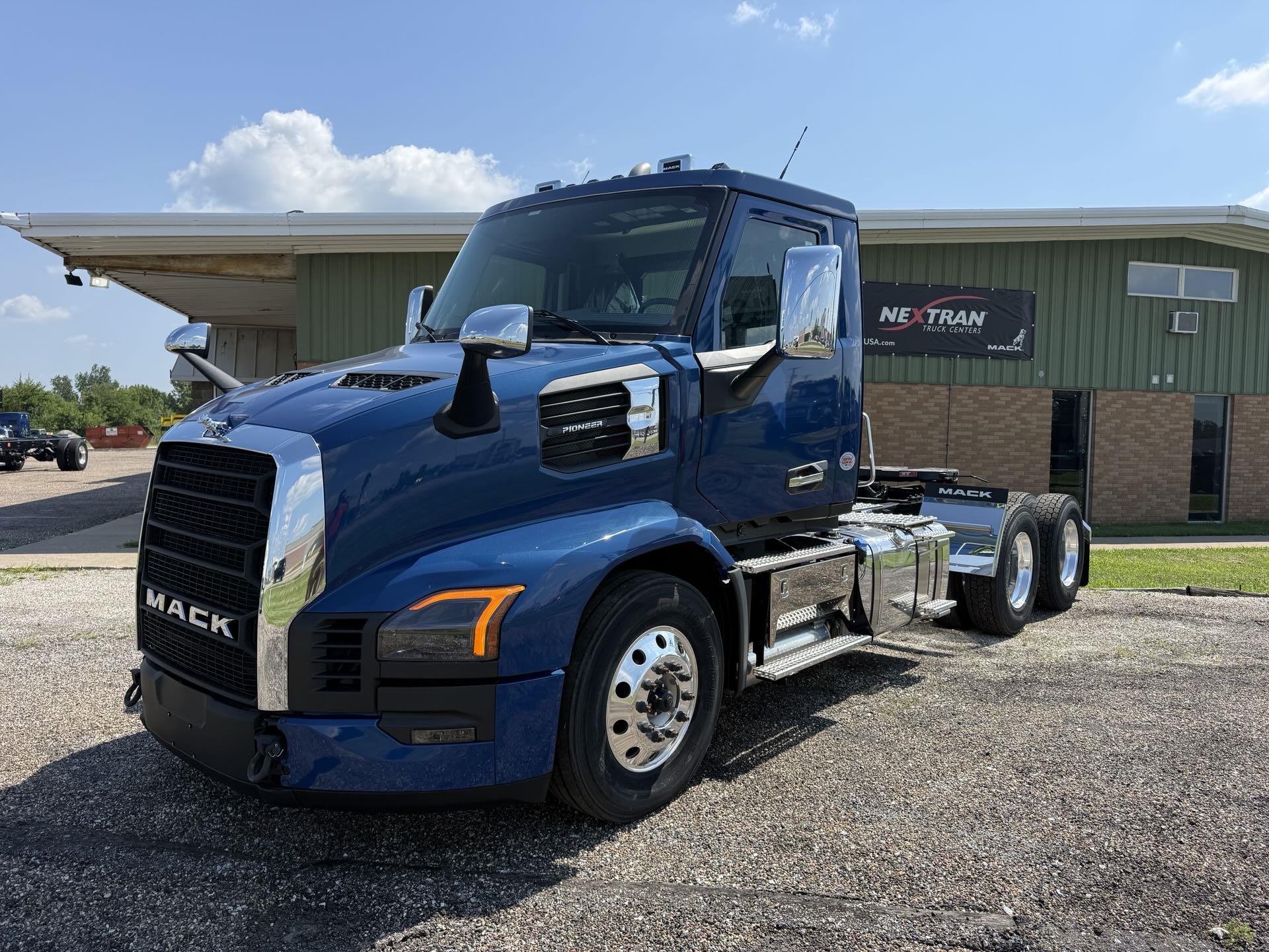 2027 Mack PR64T