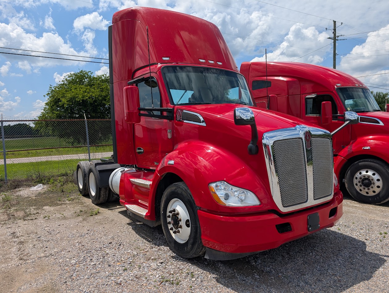 2020 Kenworth T680 in Fultondale, AL — photo 2