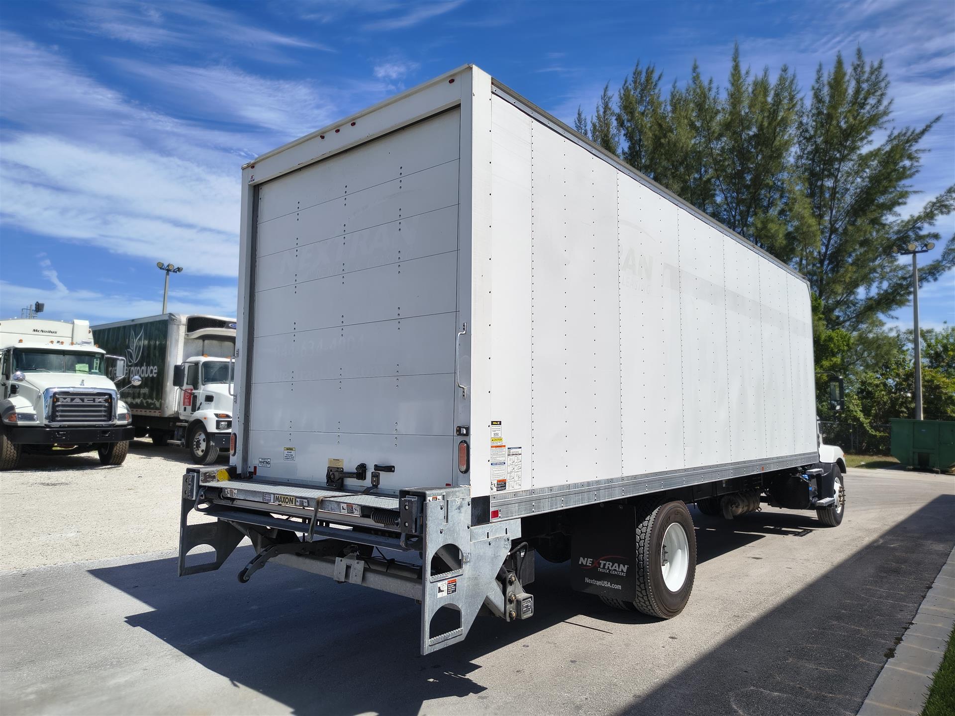 2022 Mack MD in Fort Lauderdale, FL — photo 5