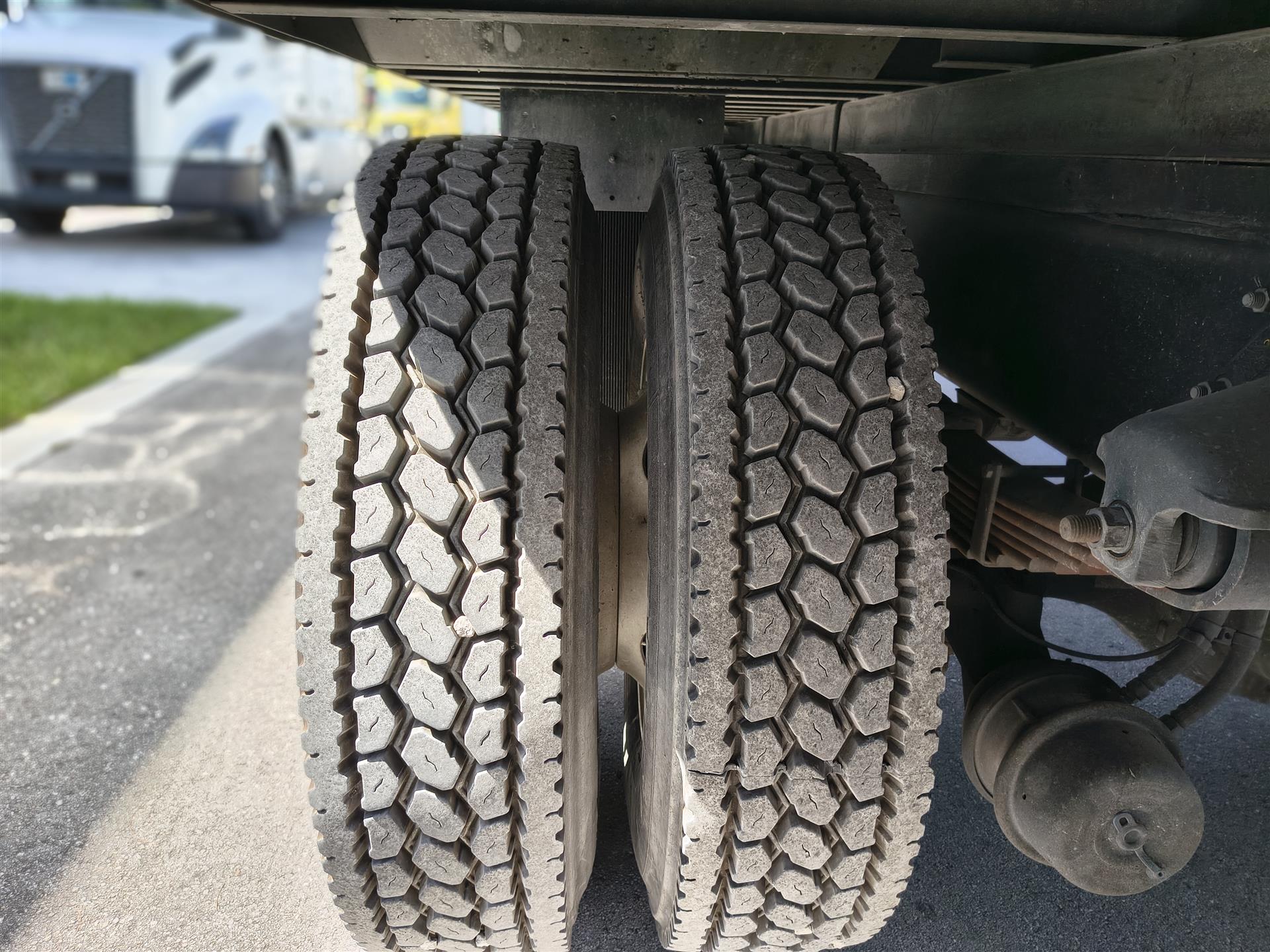 2022 Mack MD in Fort Lauderdale, FL — photo 4
