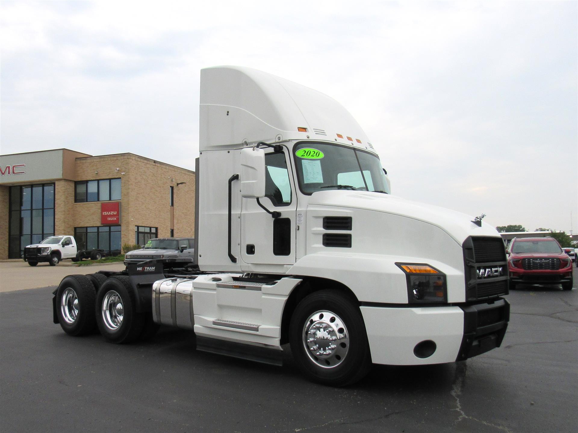 2020 Mack Anthem in Kansas City, MO — photo 7