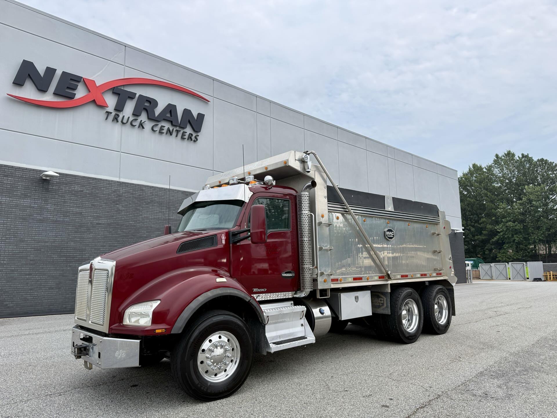 2017 Kenworth T880