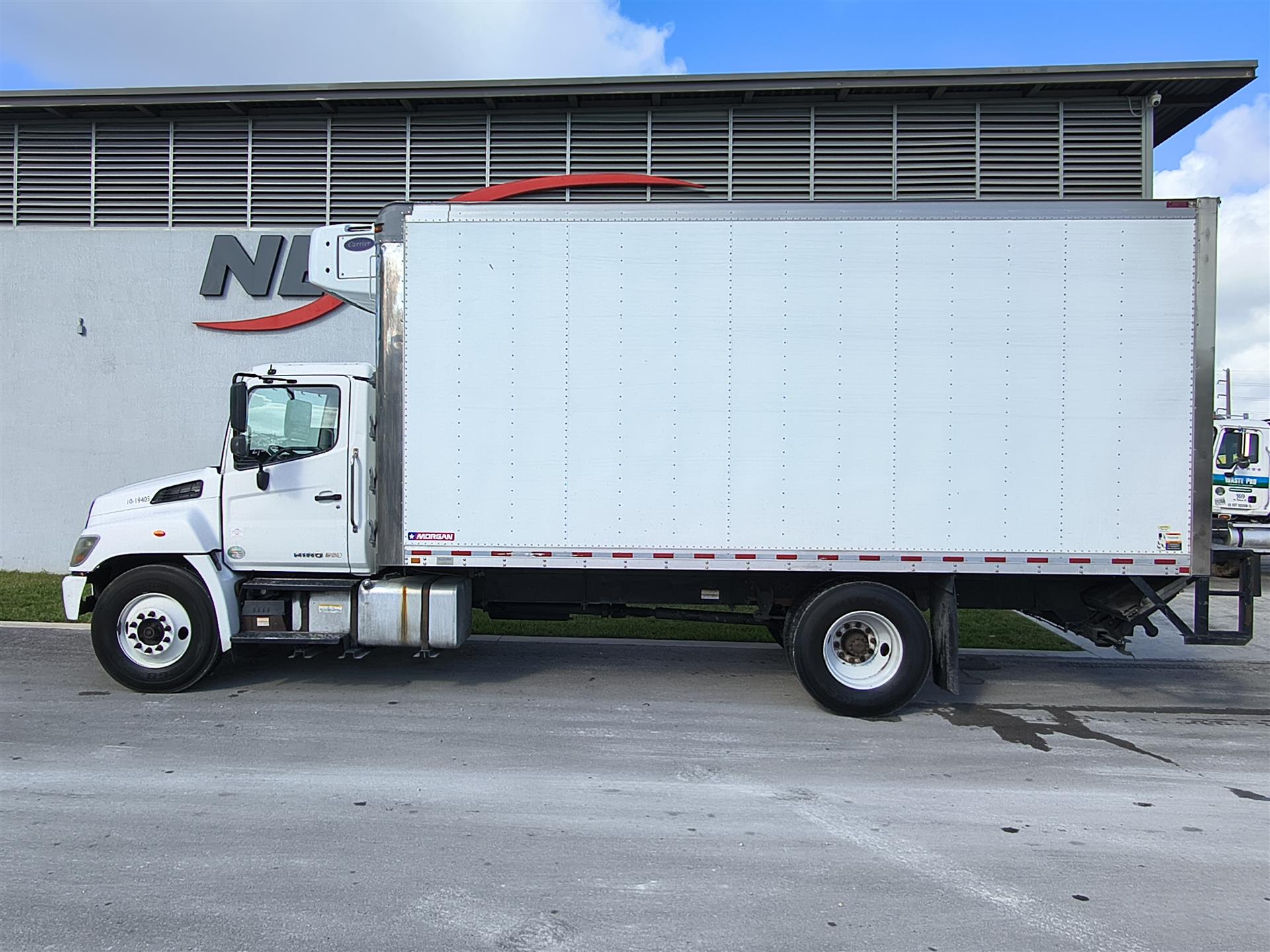 2020 Hino 338