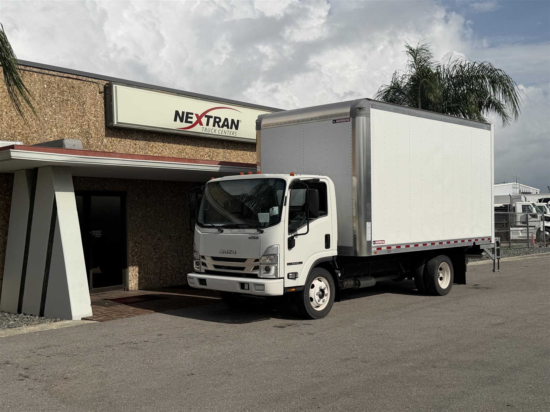 2024 Isuzu NPR in Fort Myers, FL — photo 2