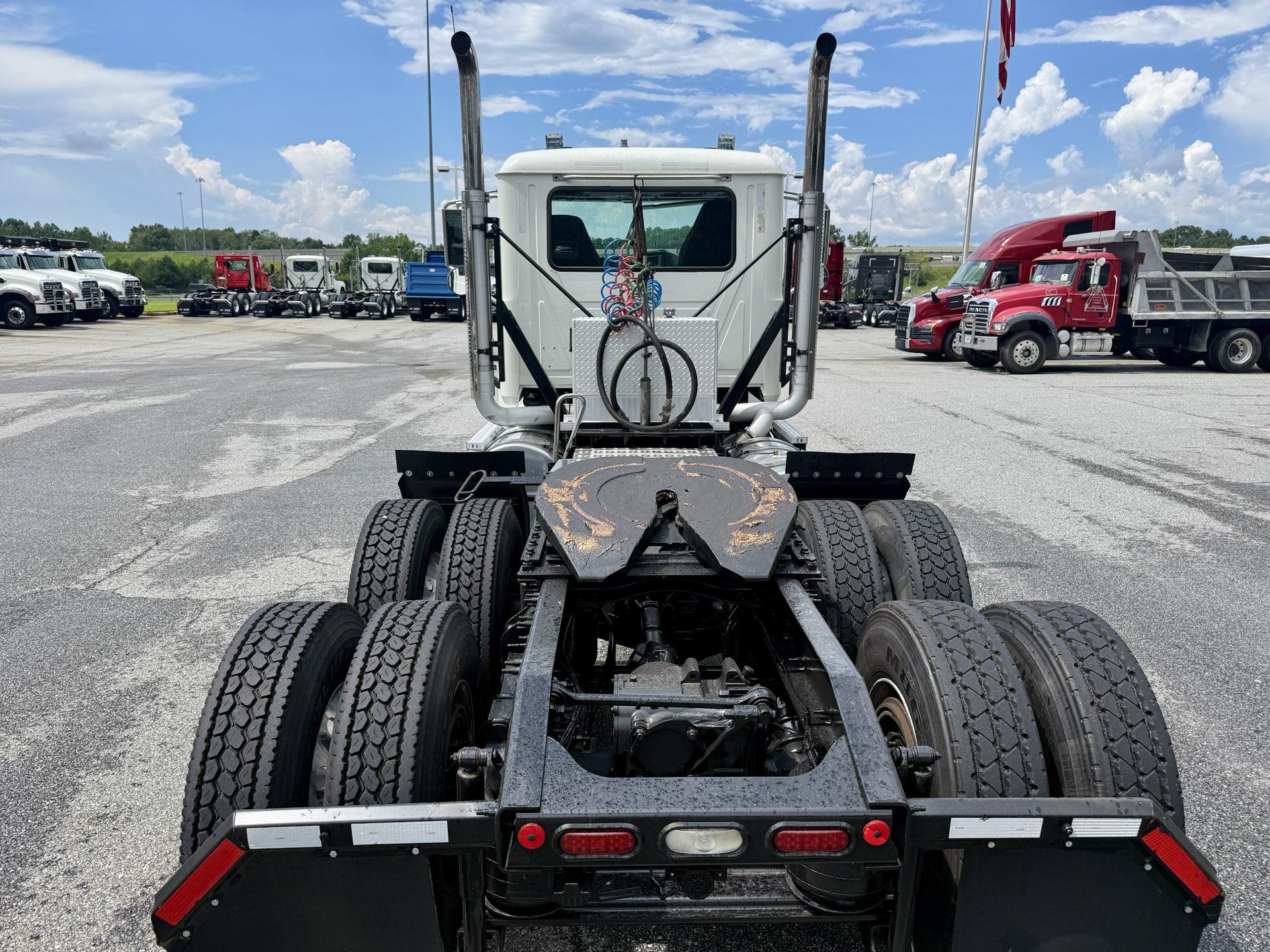 2021 Mack Pinnacle in Duluth, GA — photo 5