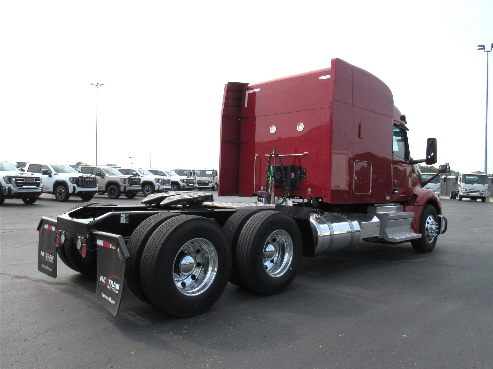 2023 Peterbilt 579 in Kansas City, MO — photo 8