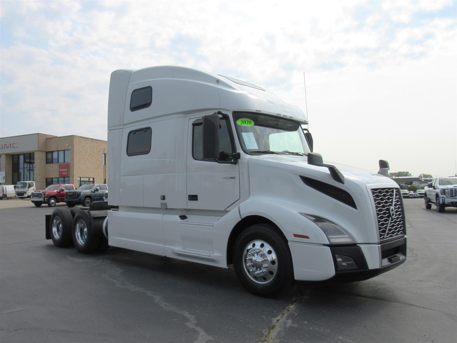 2020 Volvo VNL 860 in Kansas City, MO — photo 7