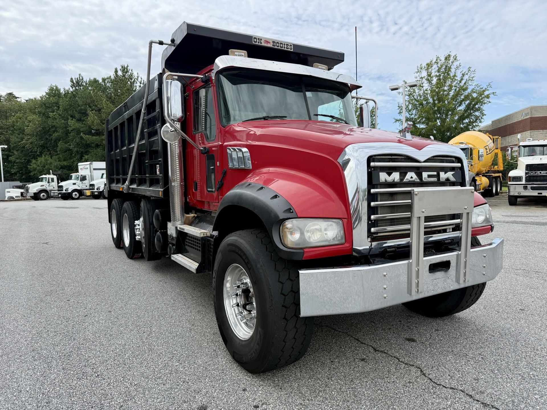 2019 Mack Granite in Duluth, GA — photo 8