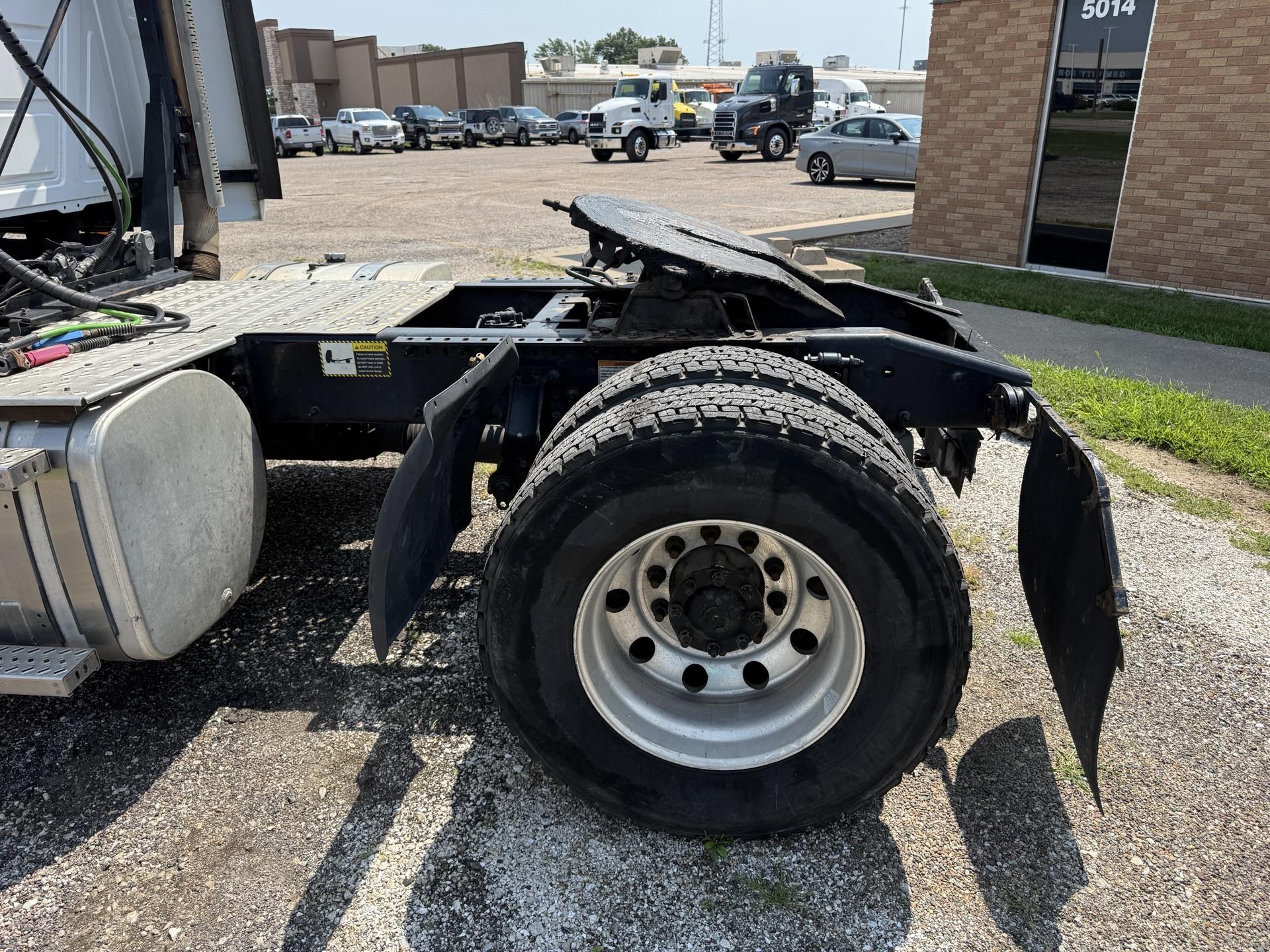2020 Mack Anthem in Quincy, IL — photo 4