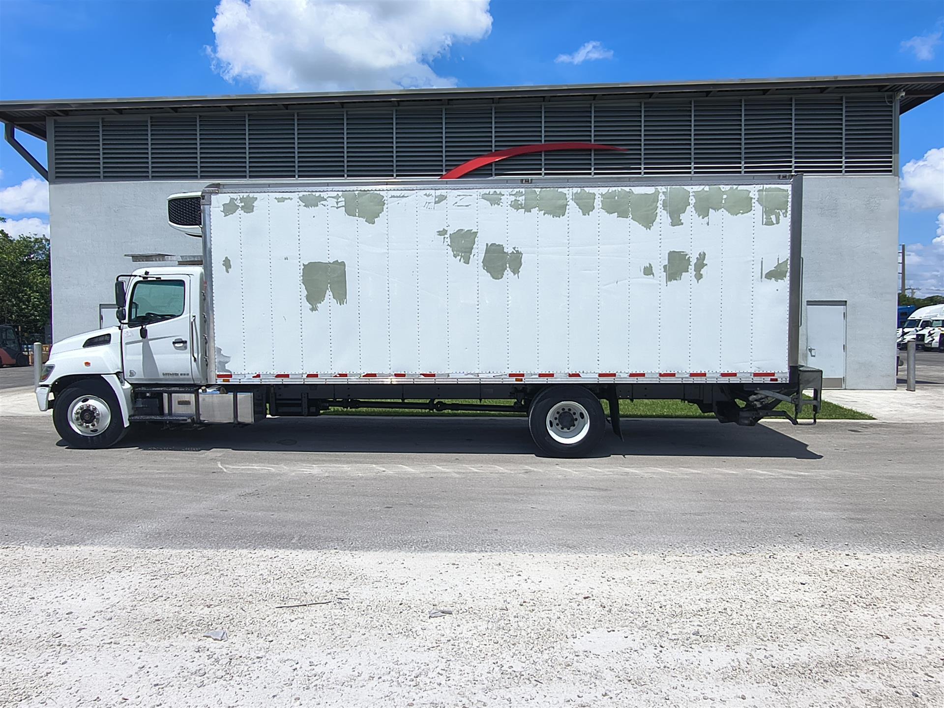 2020 Hino 338 in Fort Lauderdale, FL — photo 8