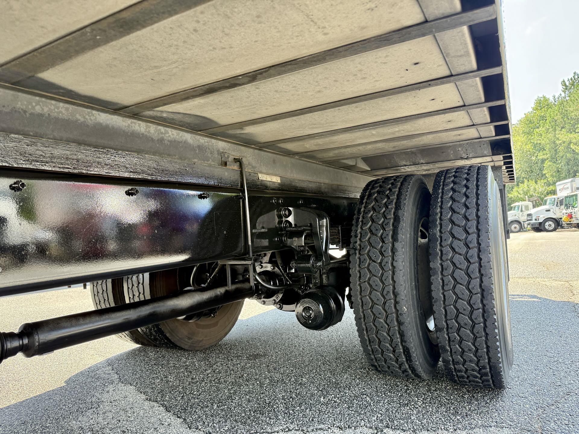 2021 Hino 268 in Duluth, GA — photo 5