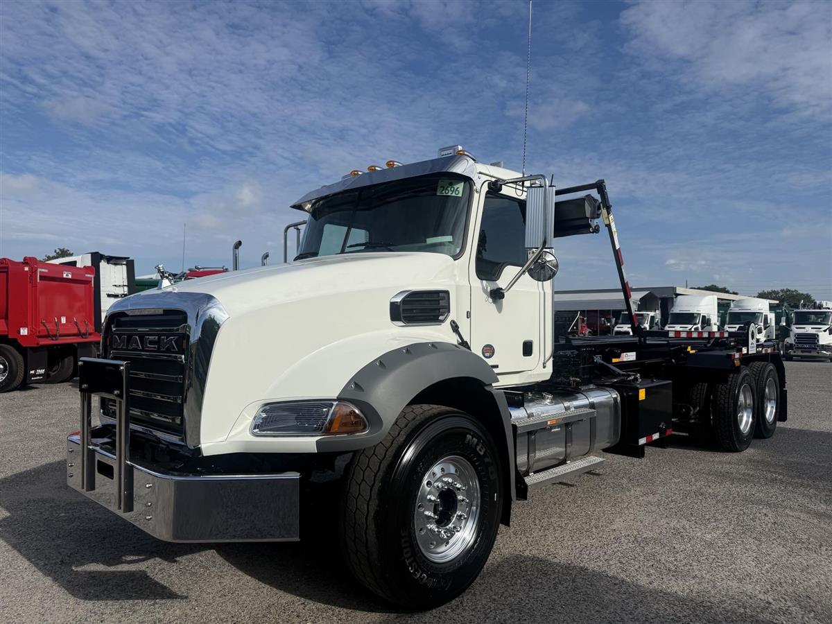 2027 Mack GR64B