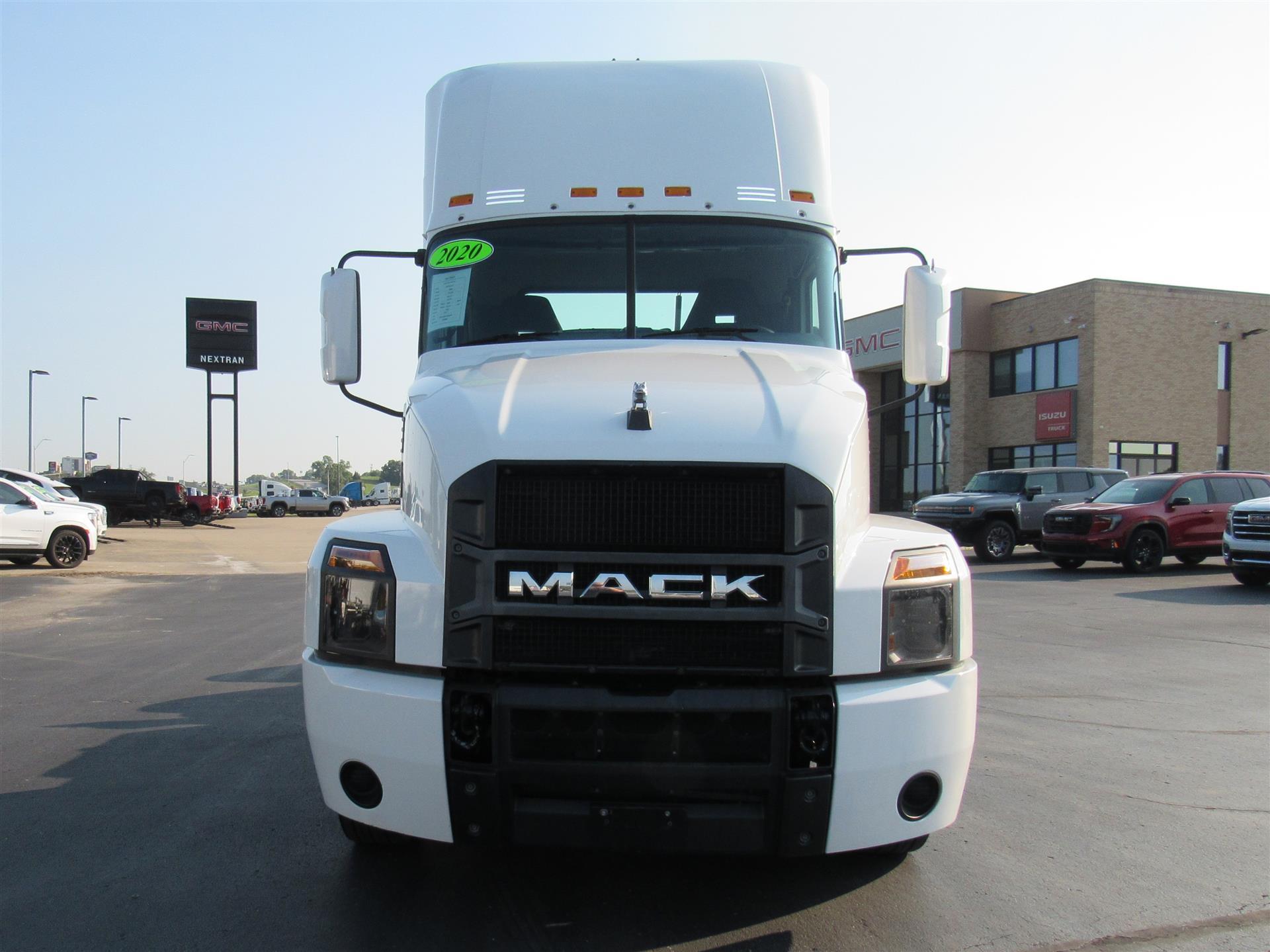 2020 Mack Anthem in Fort Lauderdale, FL — photo 3