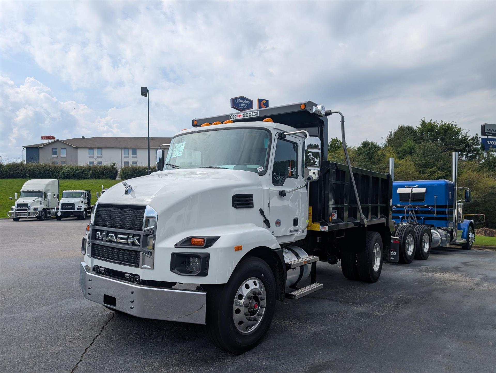 2027 Mack MD7 42R