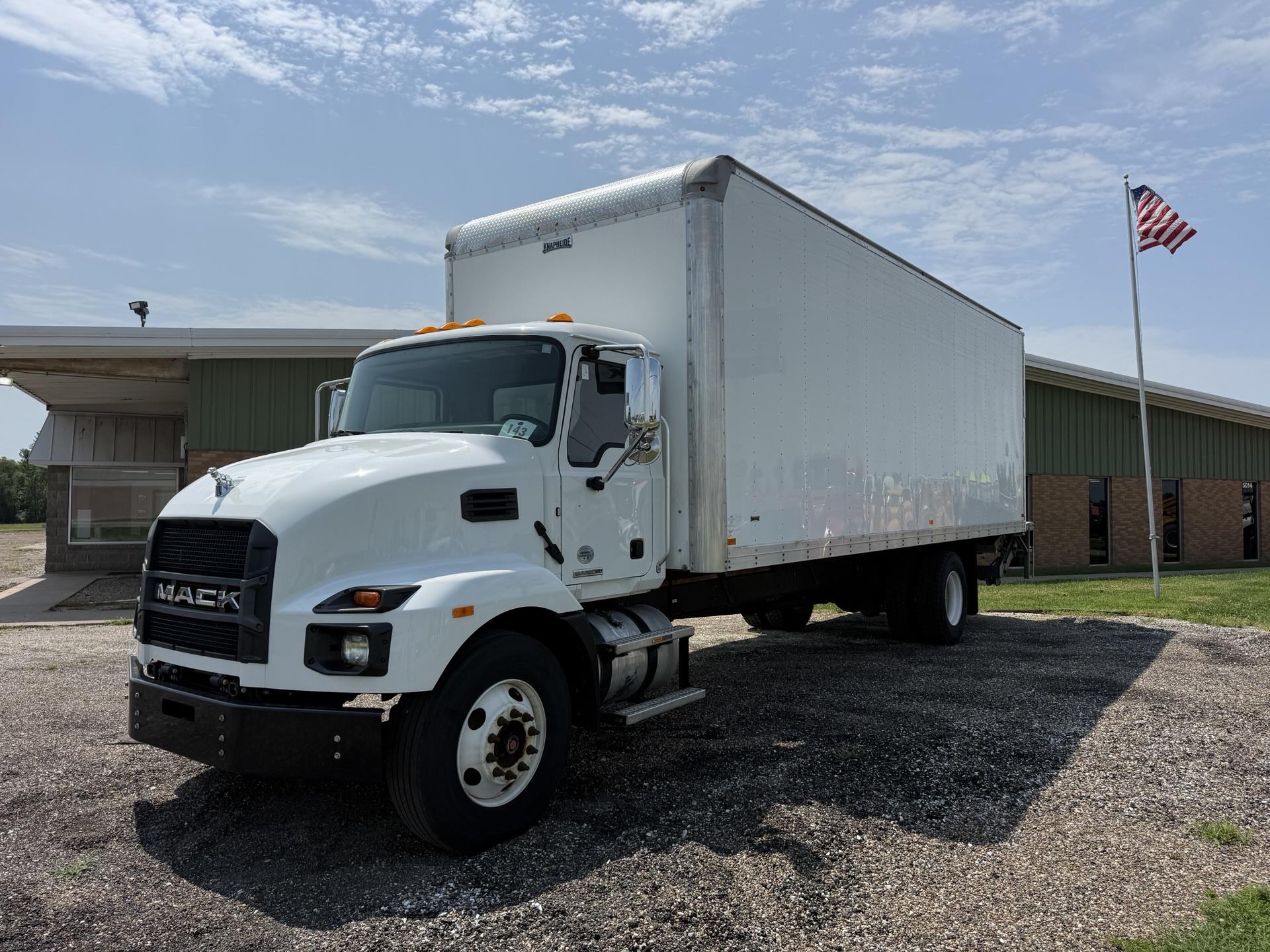 2021 Mack MD