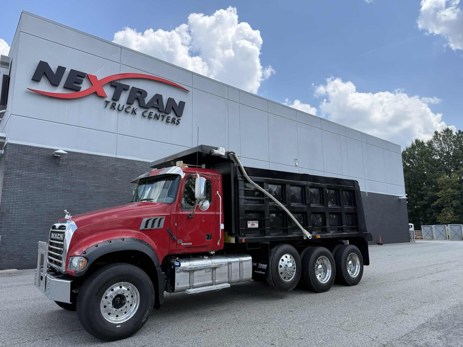 2019 Mack GR84F