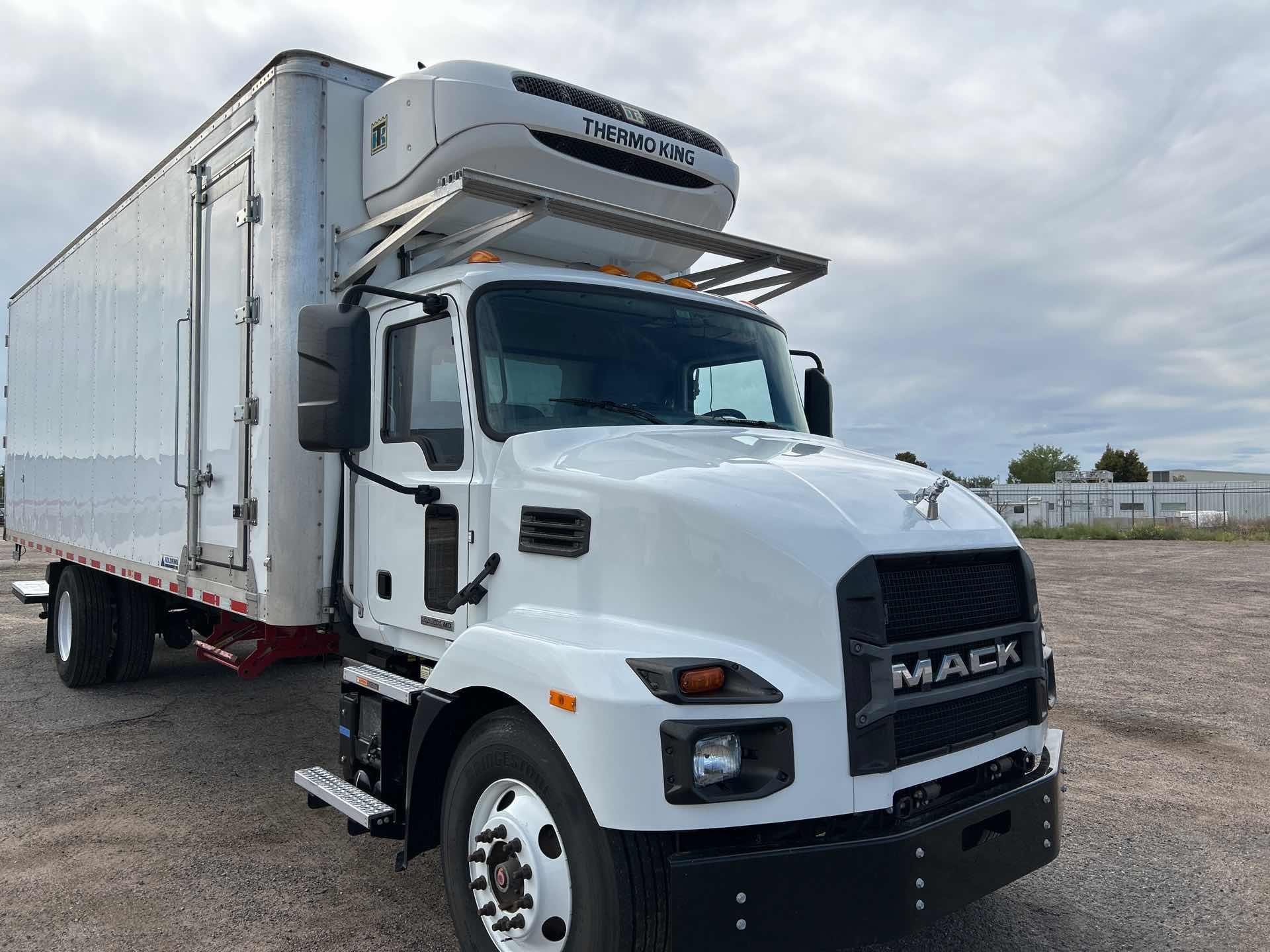 2022 Mack MD in Commerce City, CO — photo 3