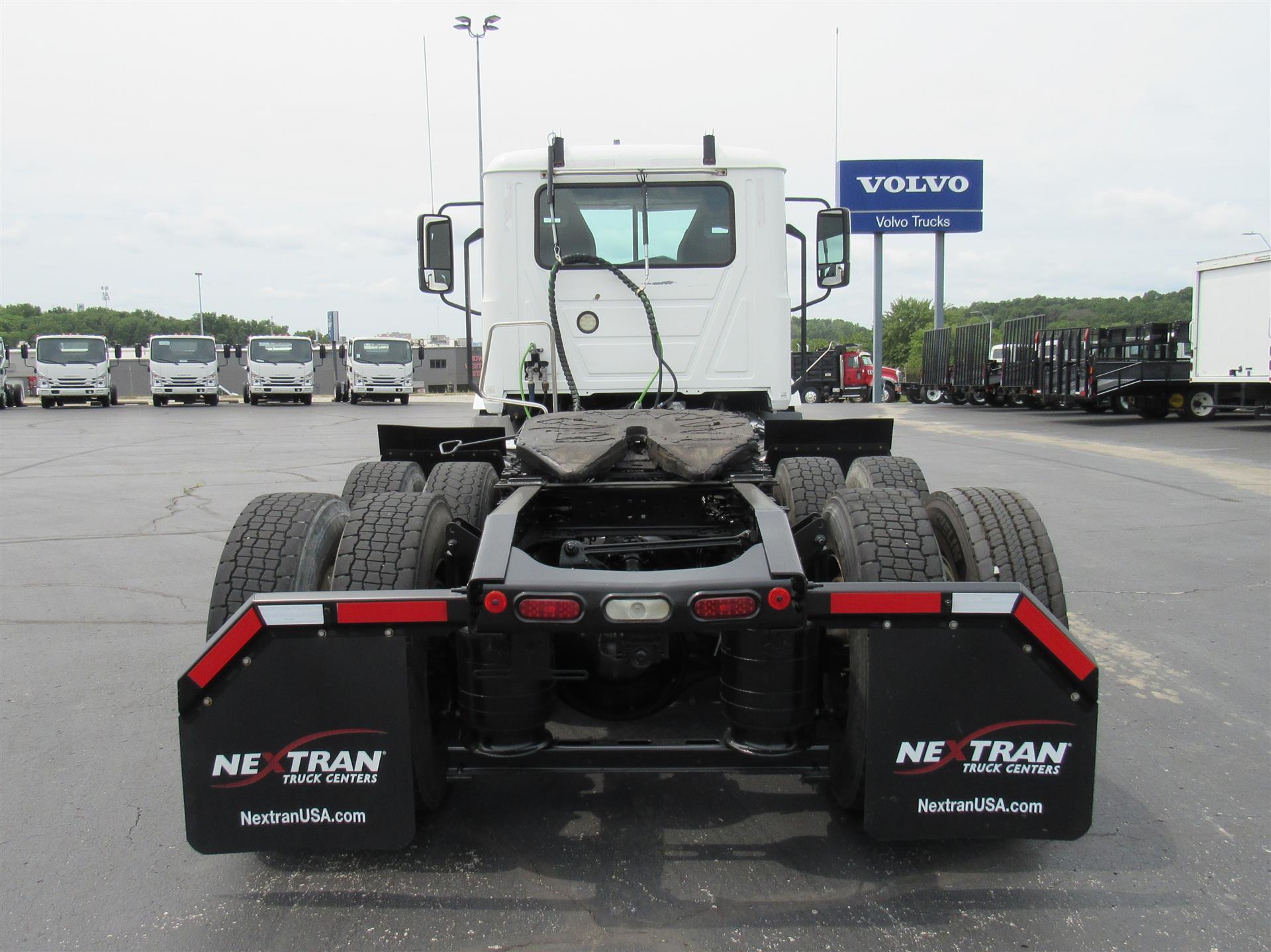 2020 Mack Anthem in Tampa, FL — photo 5