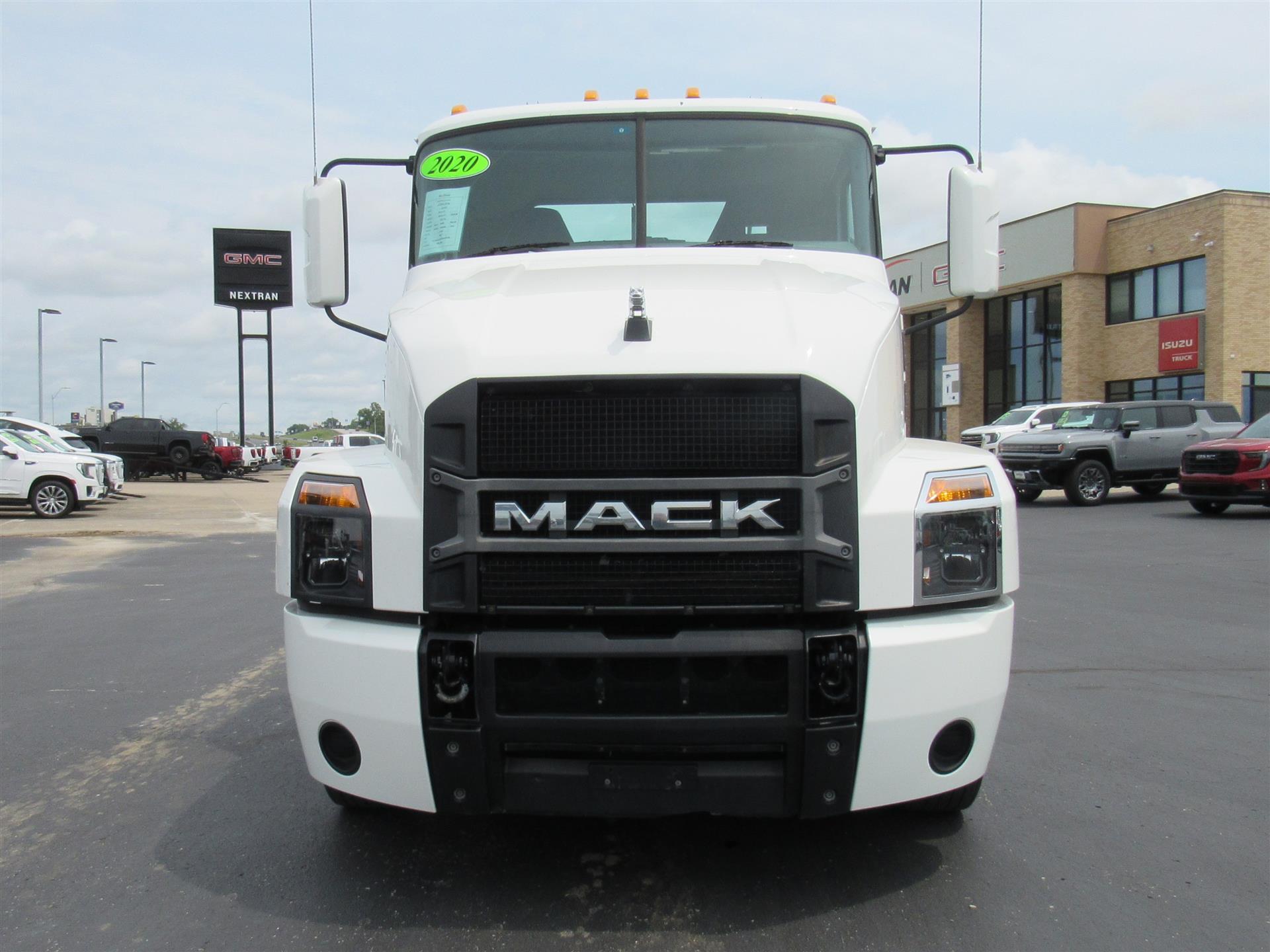 2020 Mack Anthem in Tampa, FL — photo 4