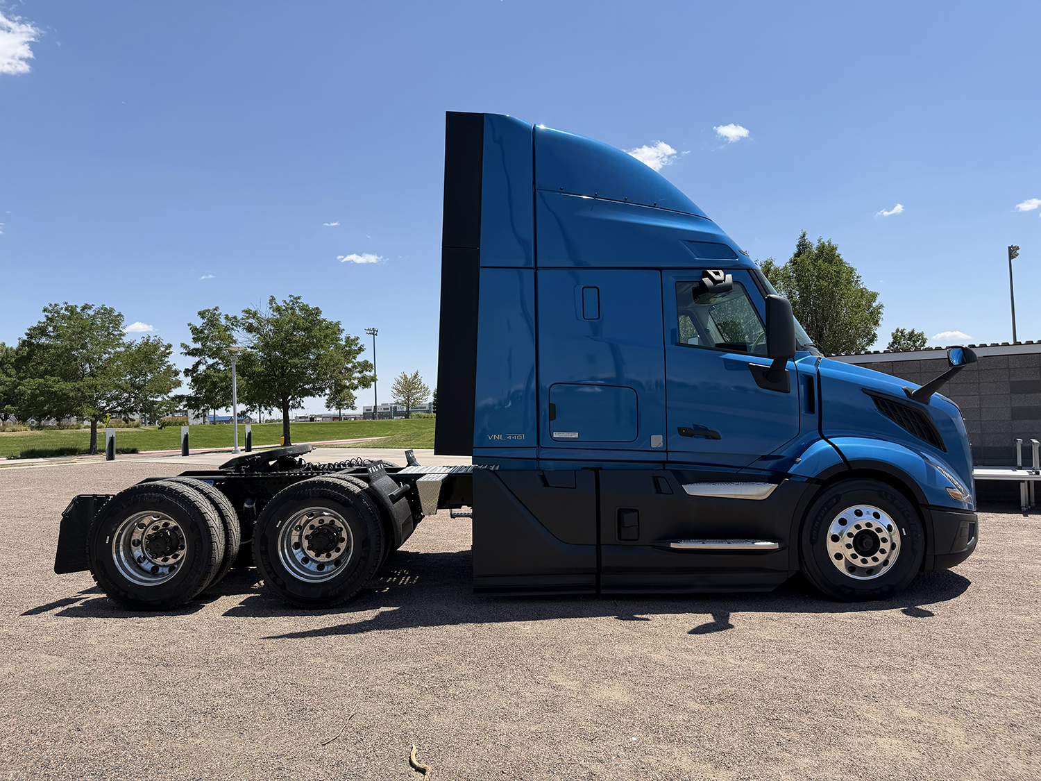 2026 Volvo in Commerce City, CO — photo 2