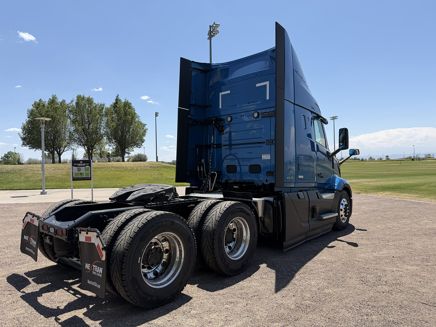 2026 Volvo in Commerce City, CO — photo 6