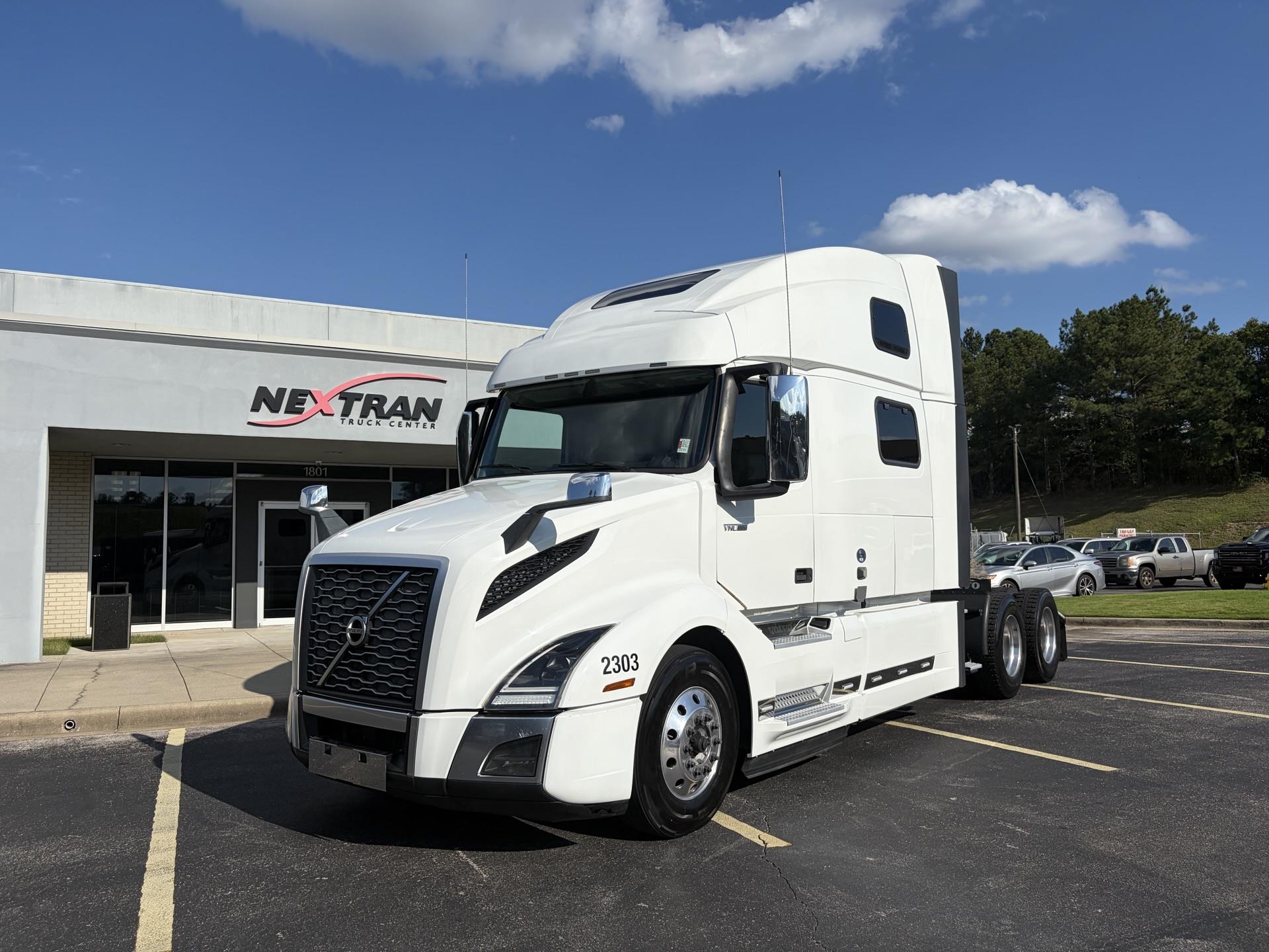 2023 Volvo VNL64T860
