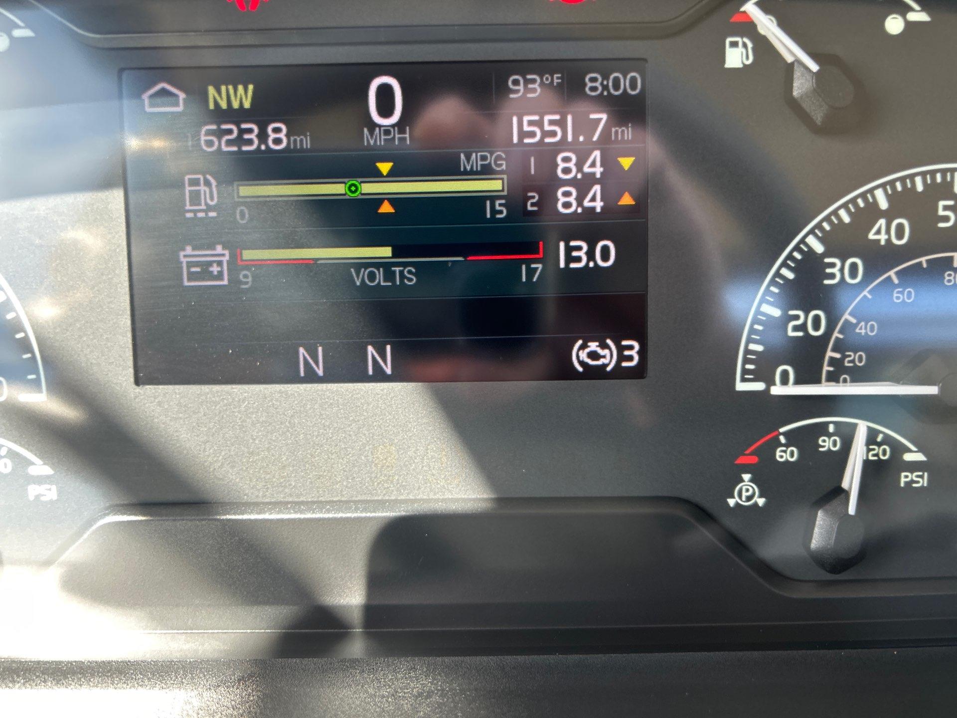 2027 Volvo VHD 300 in Commerce City, CO — photo 7