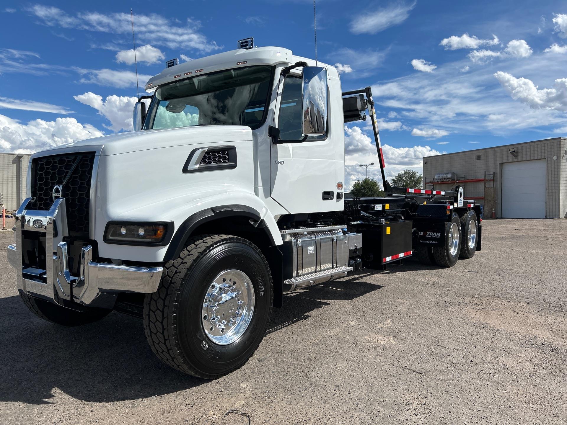 2027 Volvo VHD 300