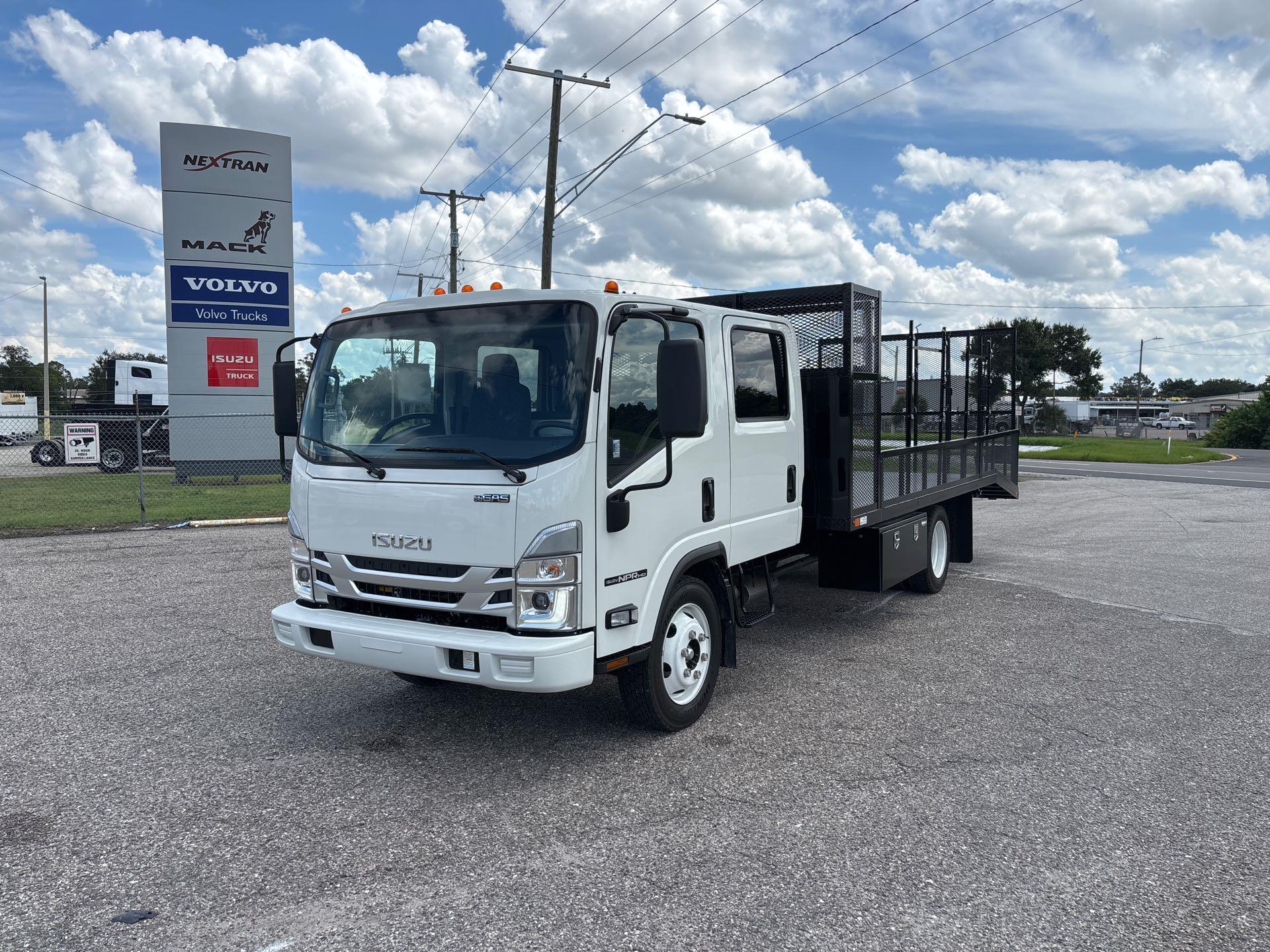 2027 Isuzu NPR-1G404
