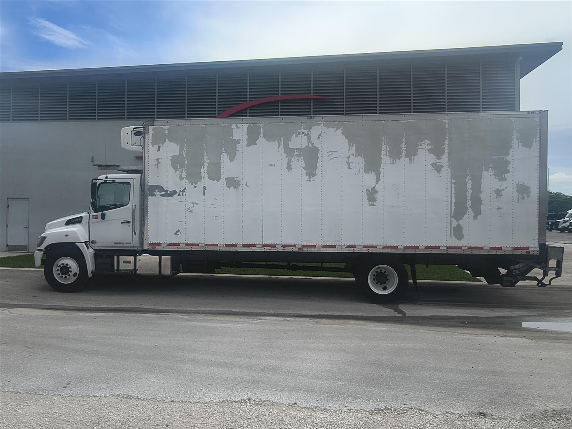 2020 Hino 338 in Fort Lauderdale, FL — photo 8