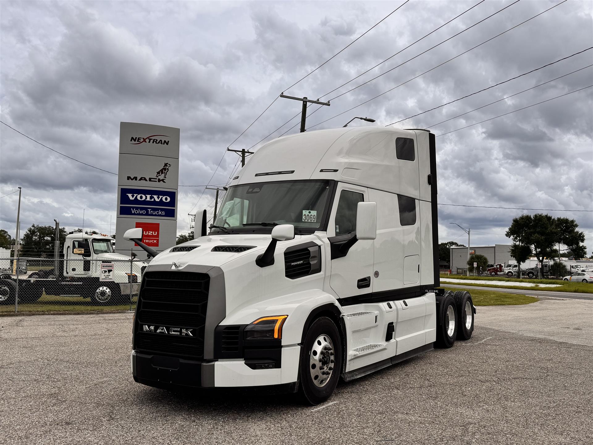 2027 Mack PR64T
