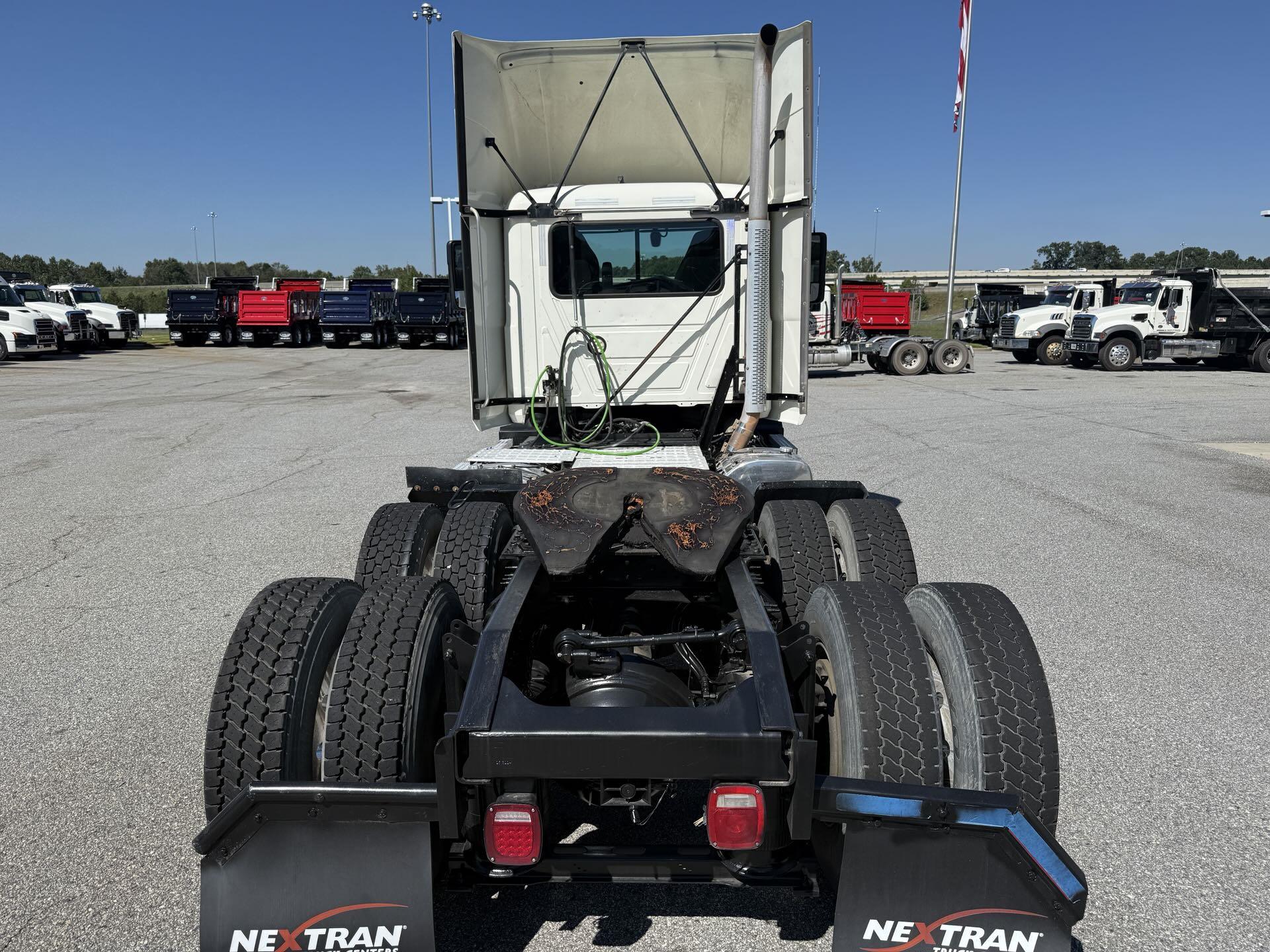 2022 Mack Anthem in Duluth, GA — photo 4