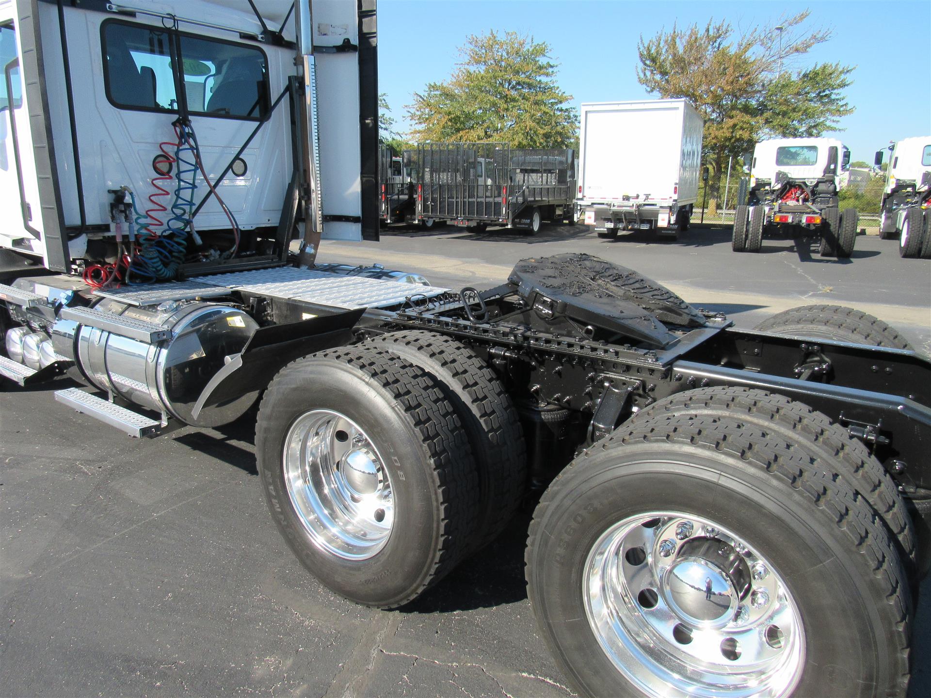 2022 Mack Anthem in Kansas City, MO — photo 3