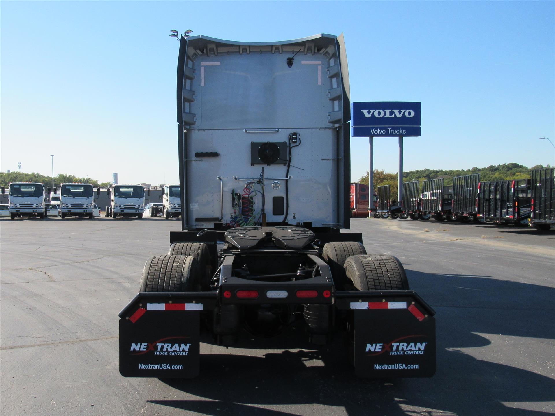 2023 Peterbilt 579 in Kansas City, MO — photo 5