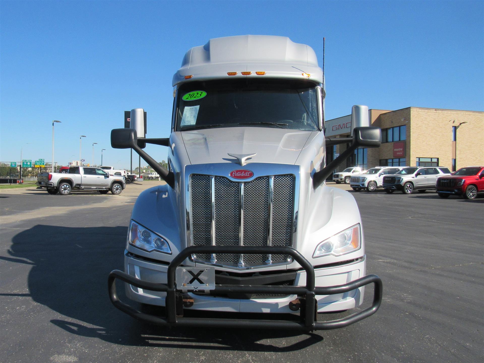 2023 Peterbilt 579 in Kansas City, MO — photo 8