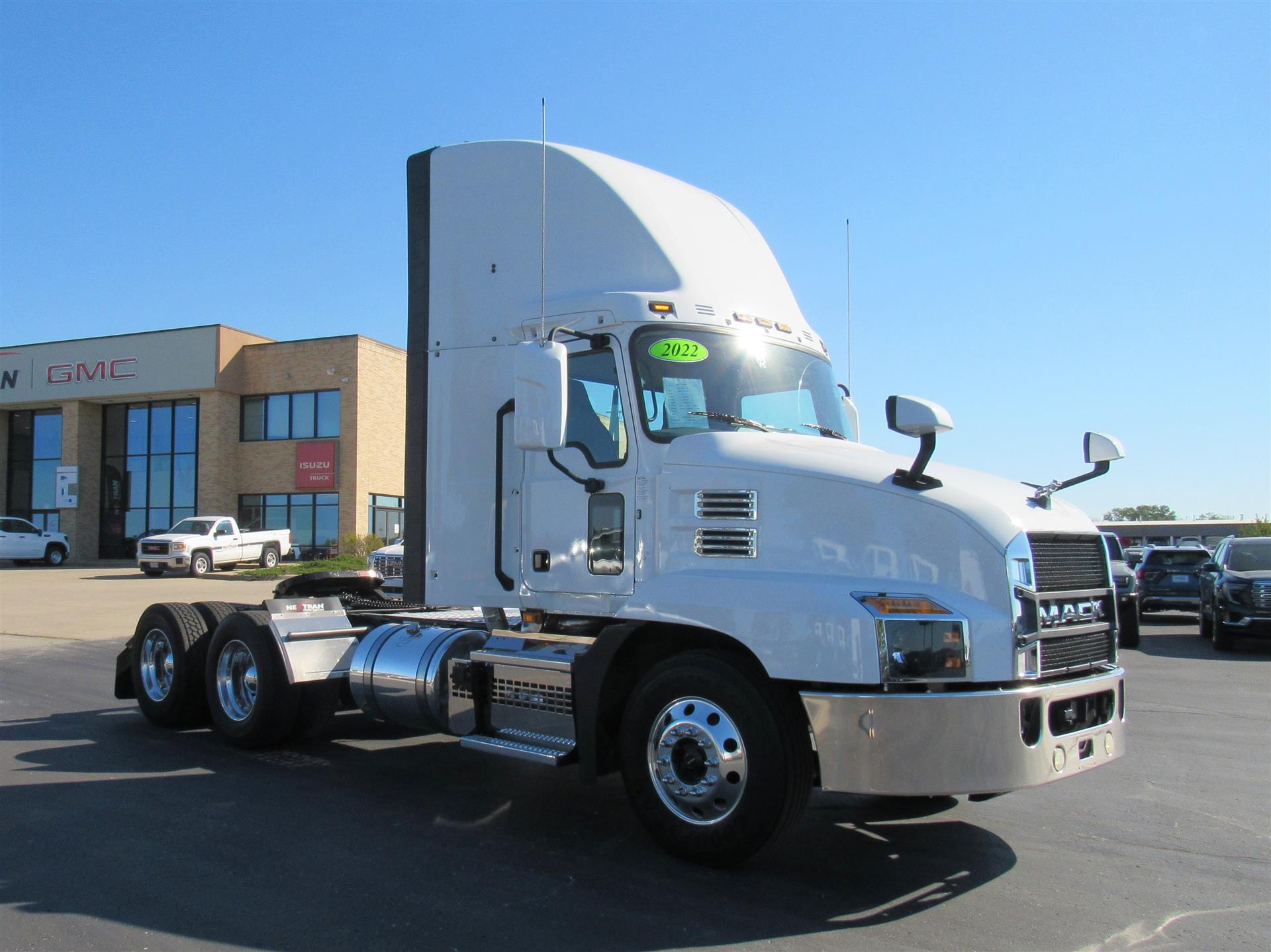 2022 Mack Anthem in Kansas City, MO — photo 8