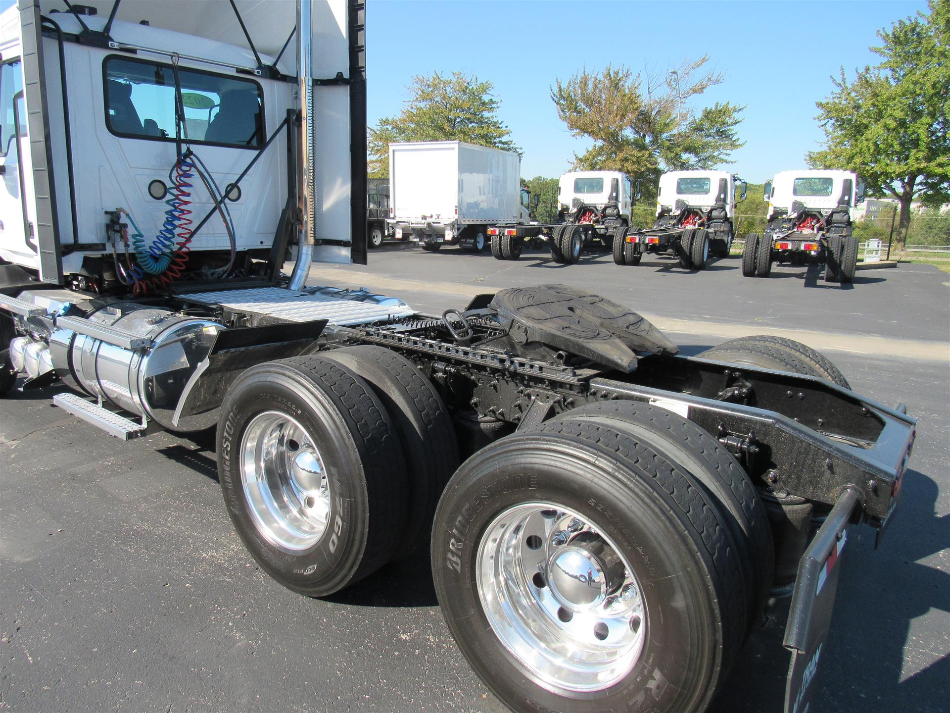2022 Mack Anthem in Kansas City, MO — photo 4