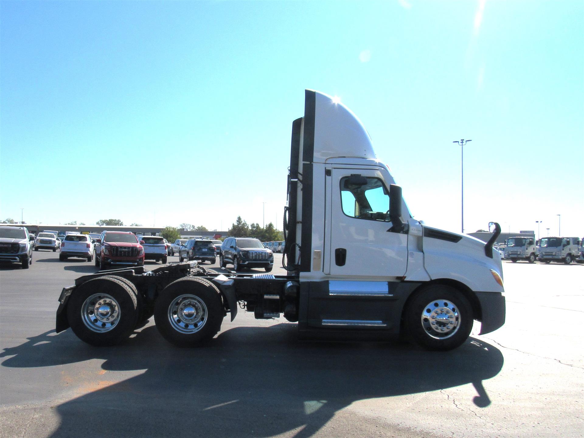 2021 Freightliner in Kansas City, MO — photo 7