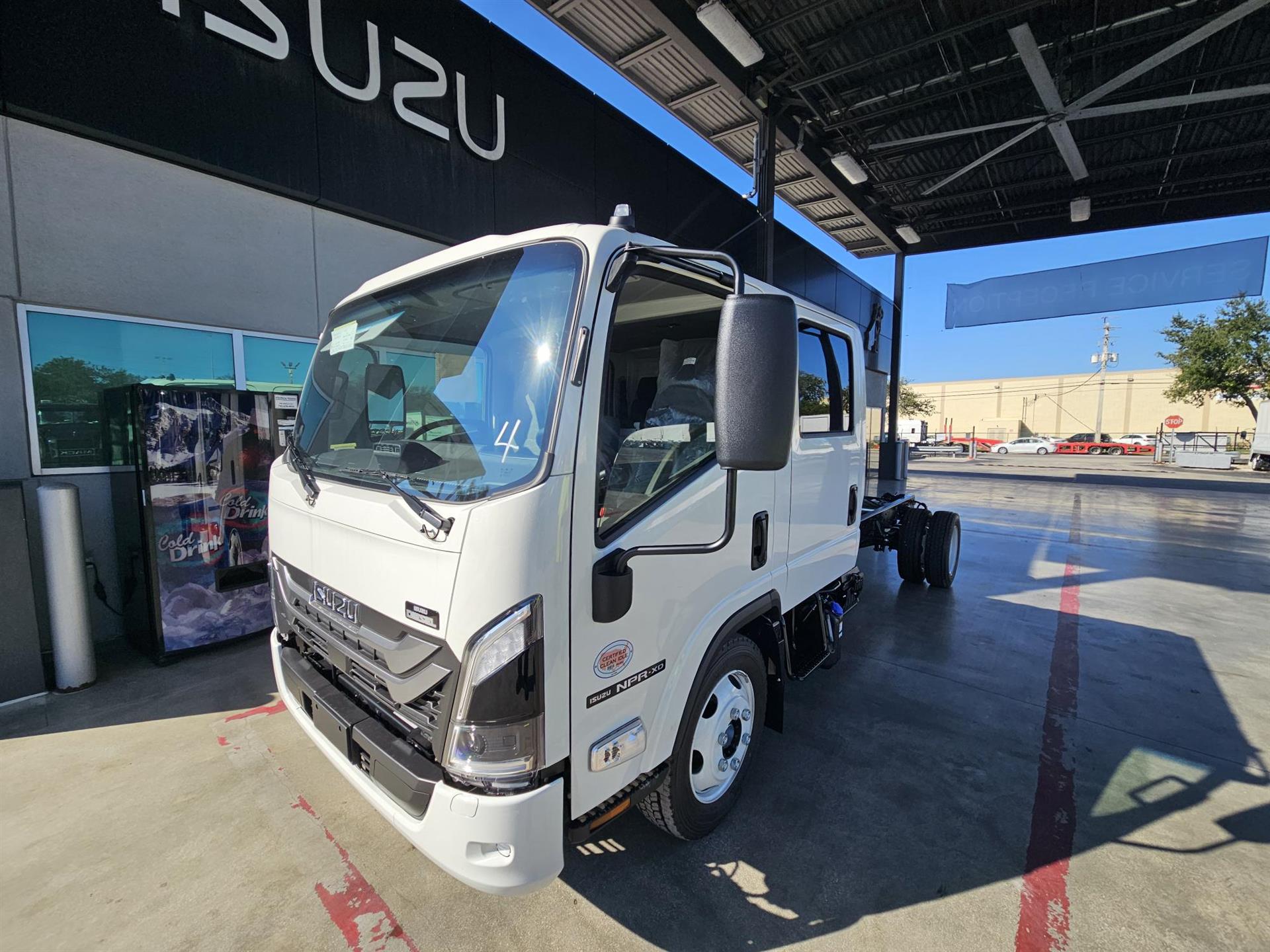 2027 Isuzu NPR XD