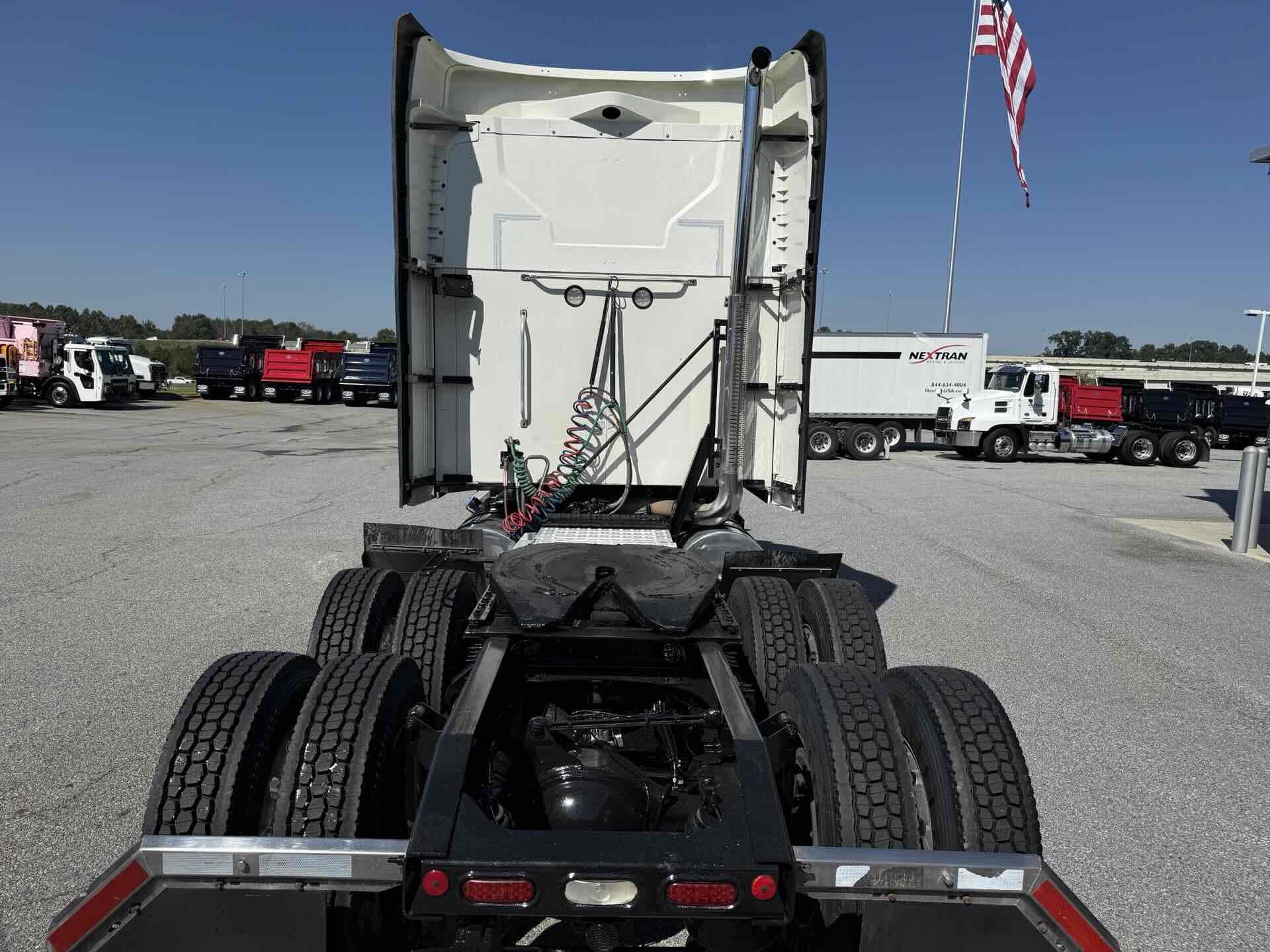 2022 Mack Anthem in Duluth, GA — photo 5