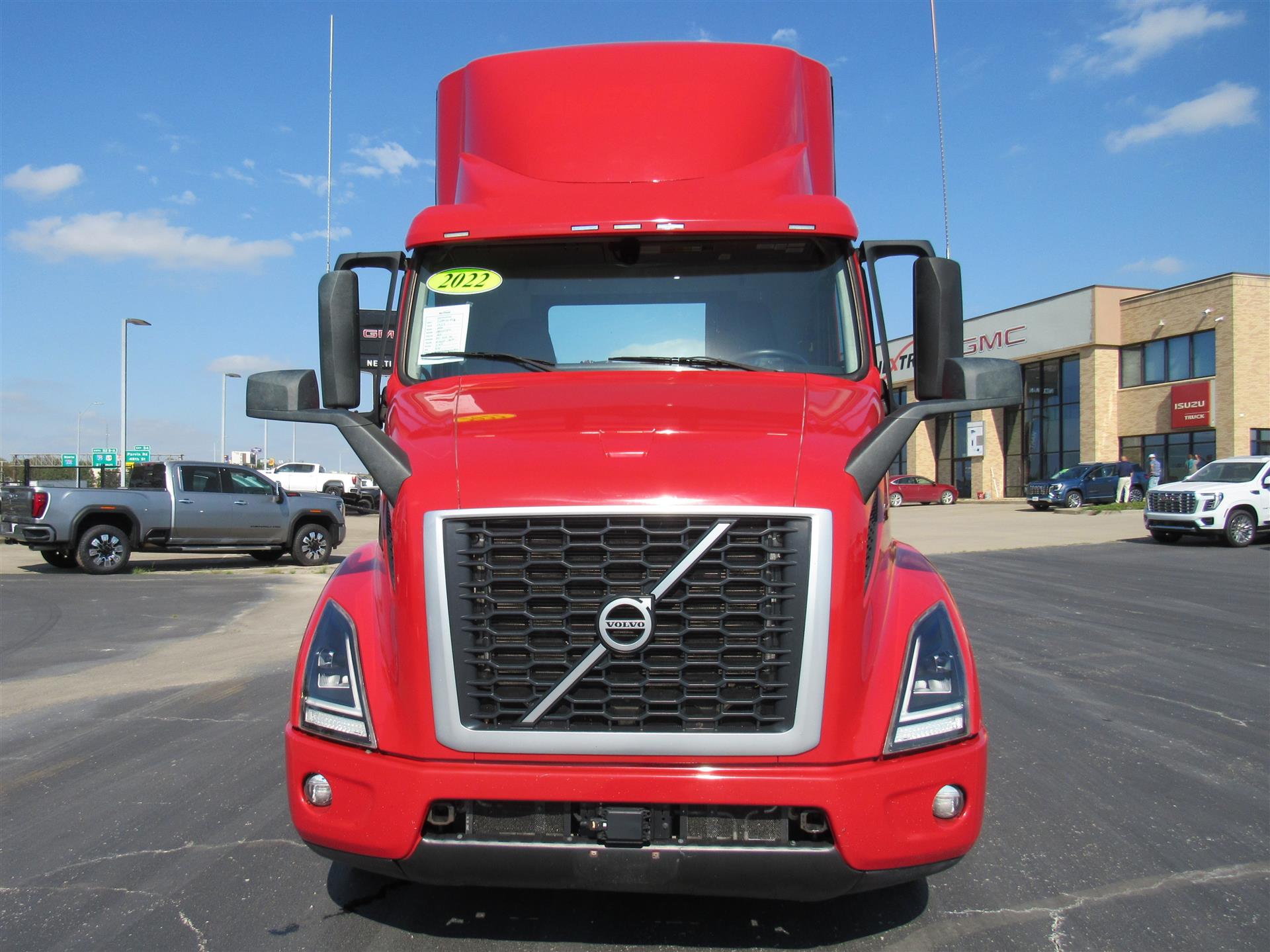2022 Volvo VNR 640 in Kansas City, MO — photo 8