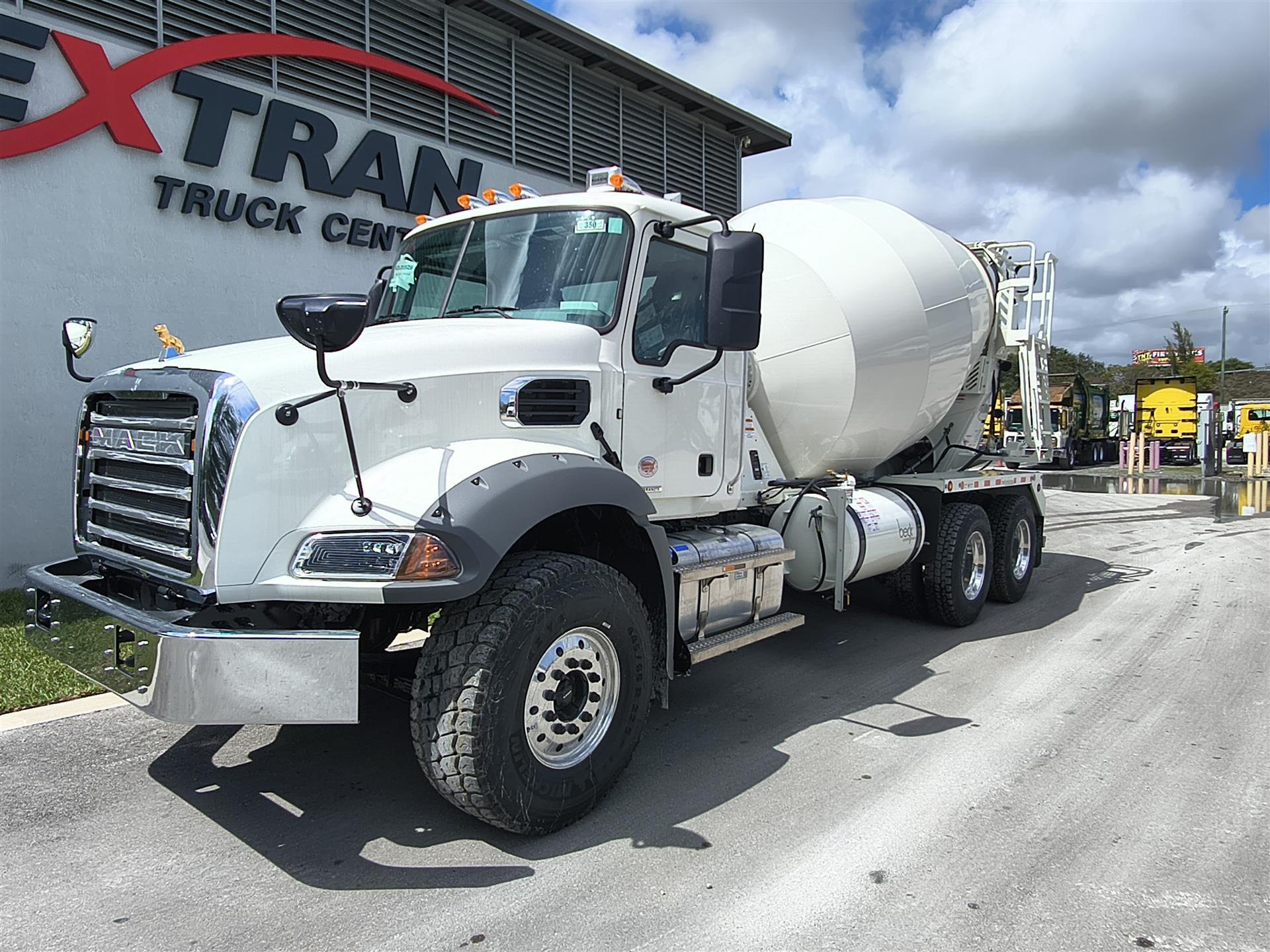 2027 Mack GR64B