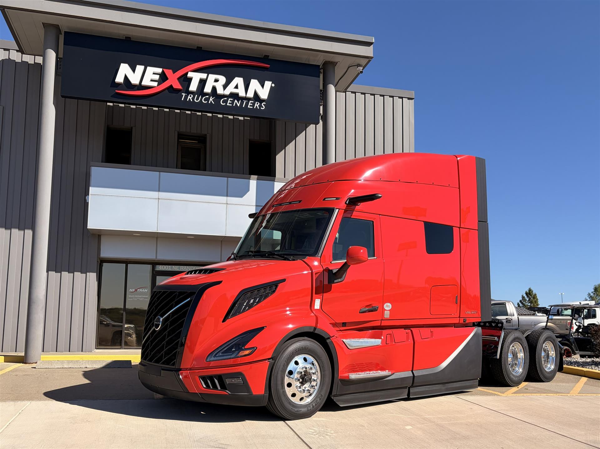 2027 Volvo VNL840