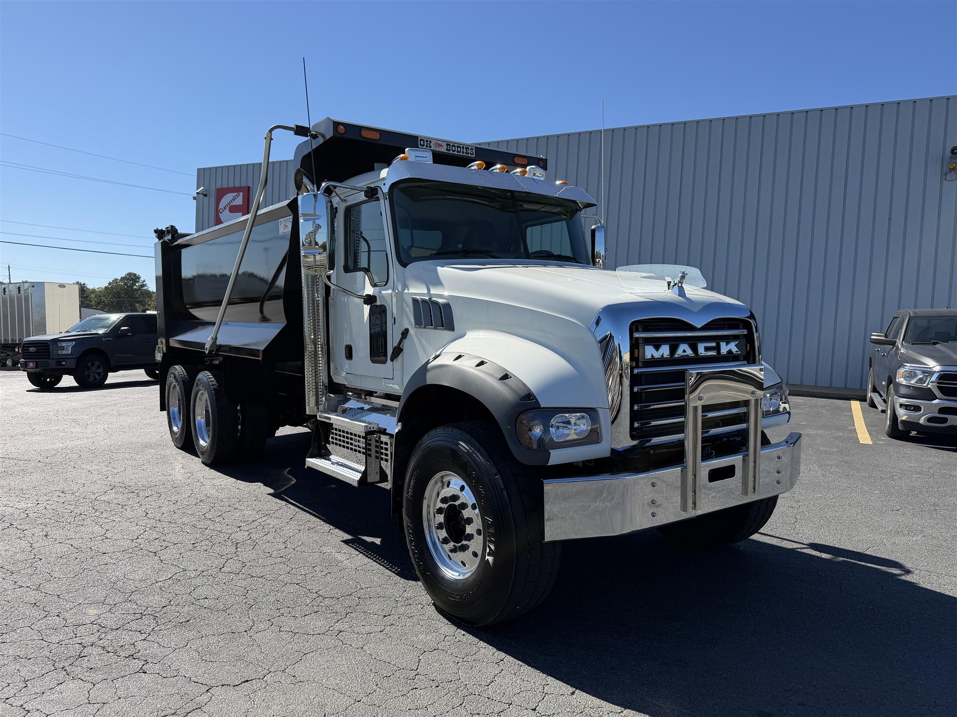 2023 Mack Granite in Macon, GA — photo 2