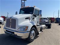 2022 Kenworth T370